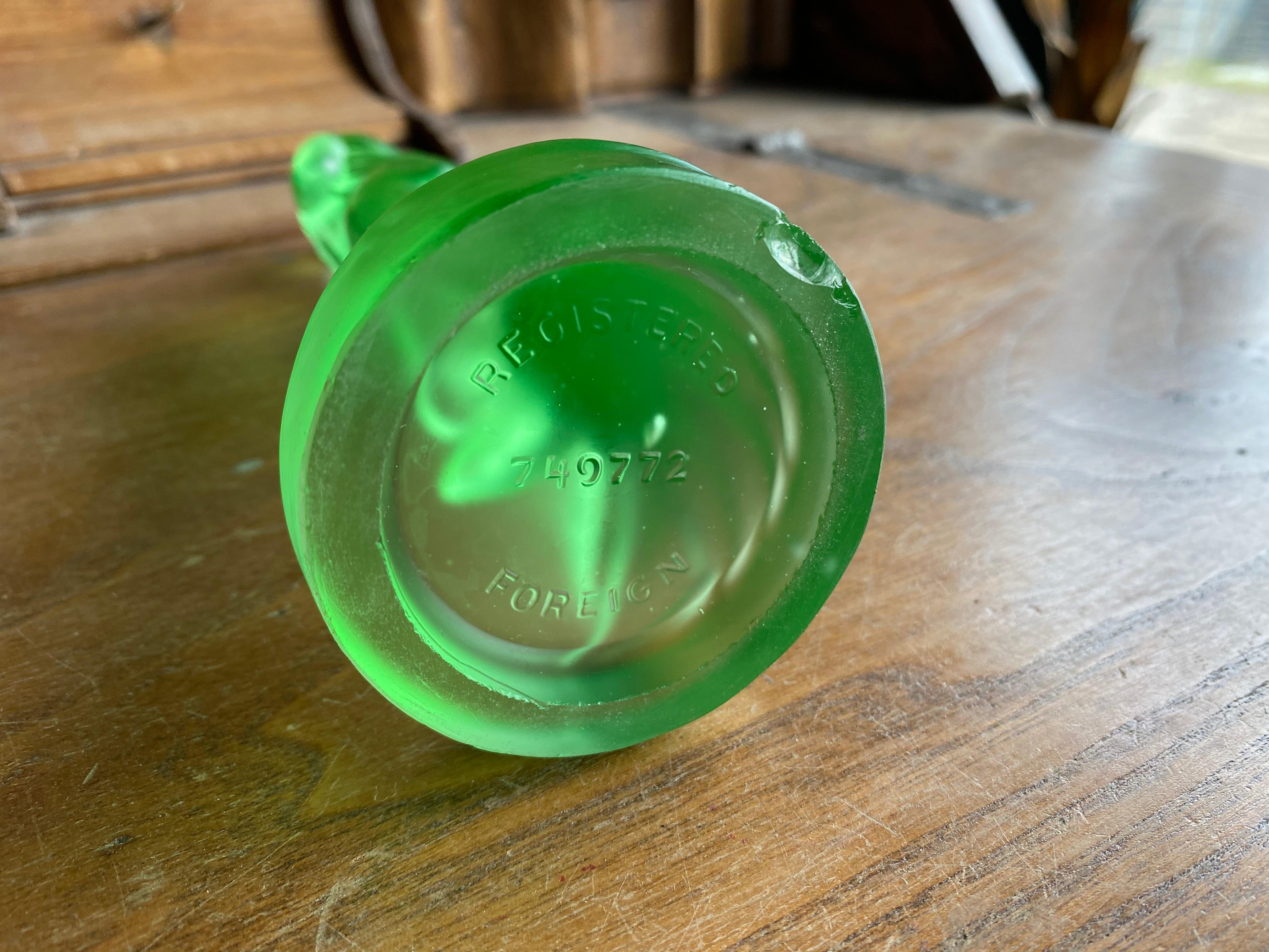 Green Art Déco Glass Figurine 