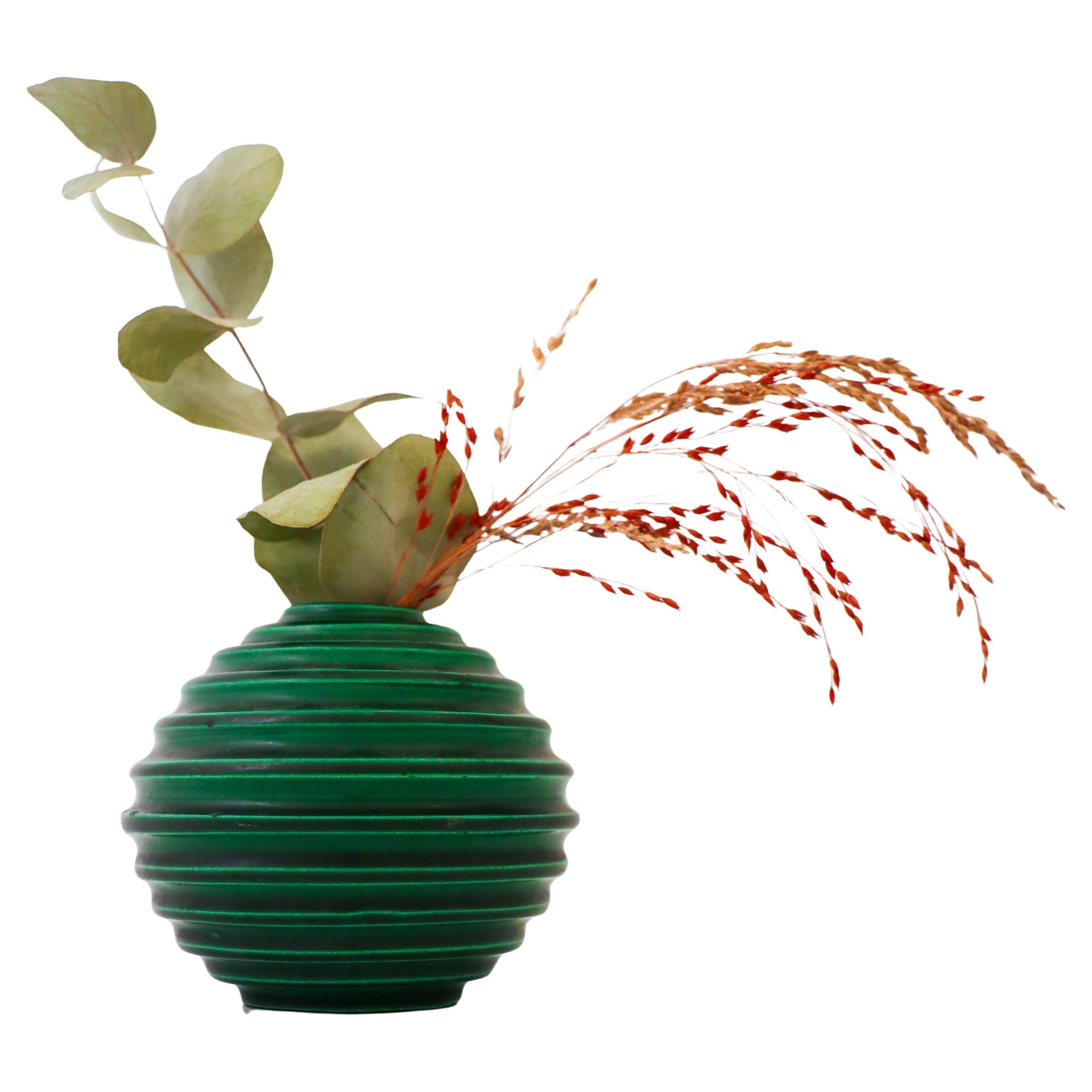 Green Art Deco Globose Vase, Ewald Dahlskog, , Scandinavian Modern For Sale
