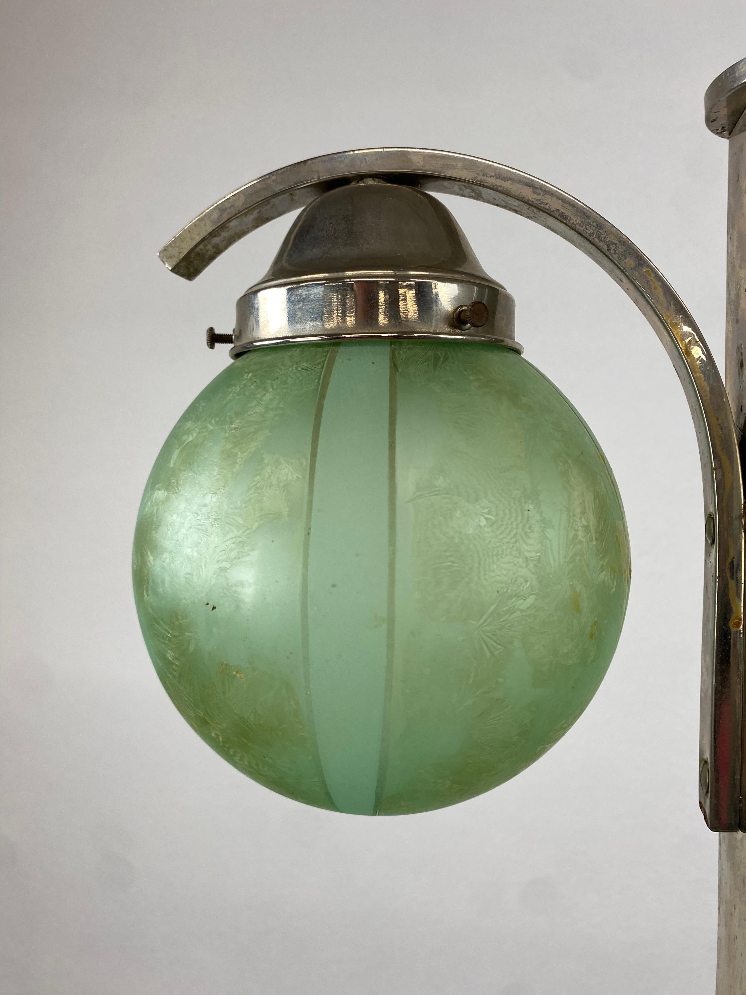 Mid-20th Century Green Art Deco Hanging Lamp For Sale