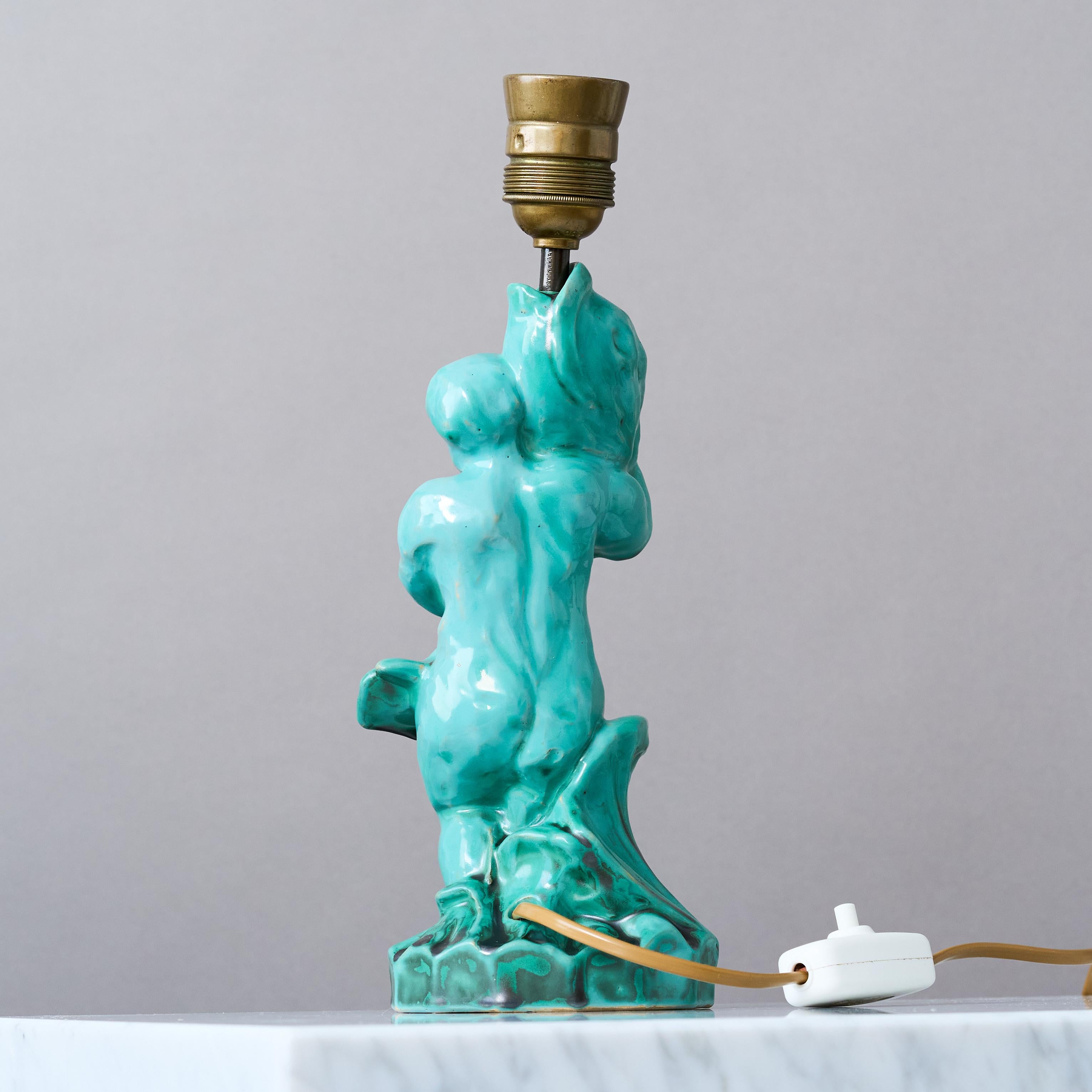 Green Art Deco Sculptural Ceramic Table Lamp made by S:t Erik, Sweden, 1920s In Good Condition For Sale In Malmö, SE