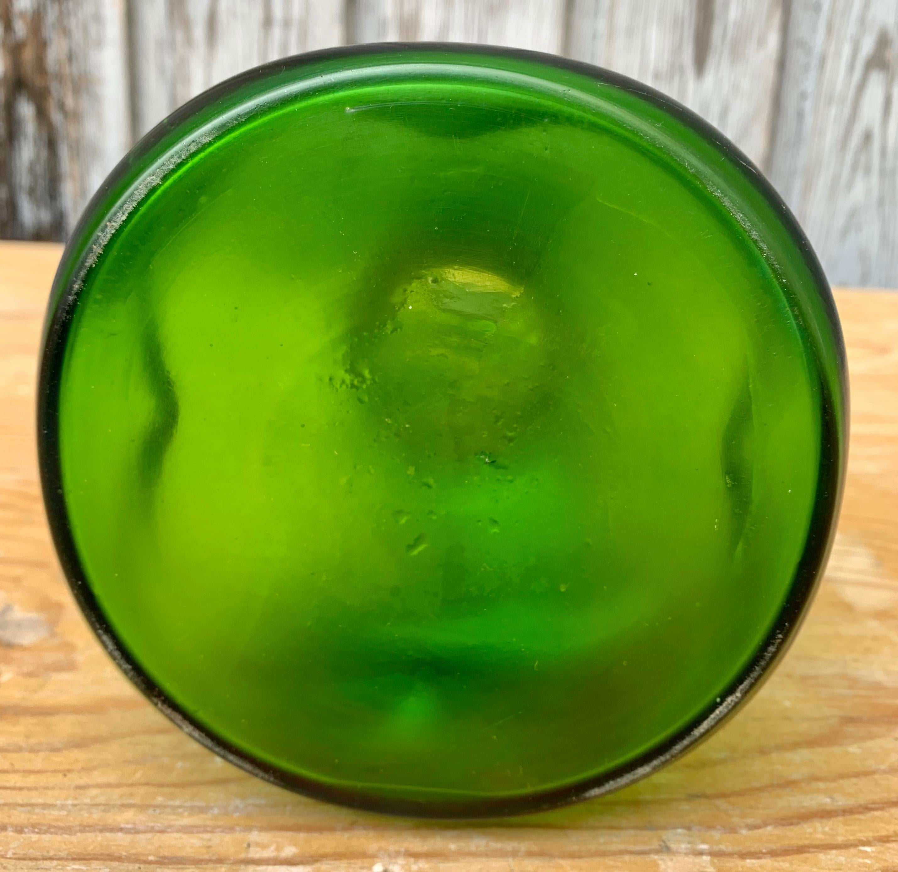 Green Art Nouveau Glass Vase, French, Early 1900 8