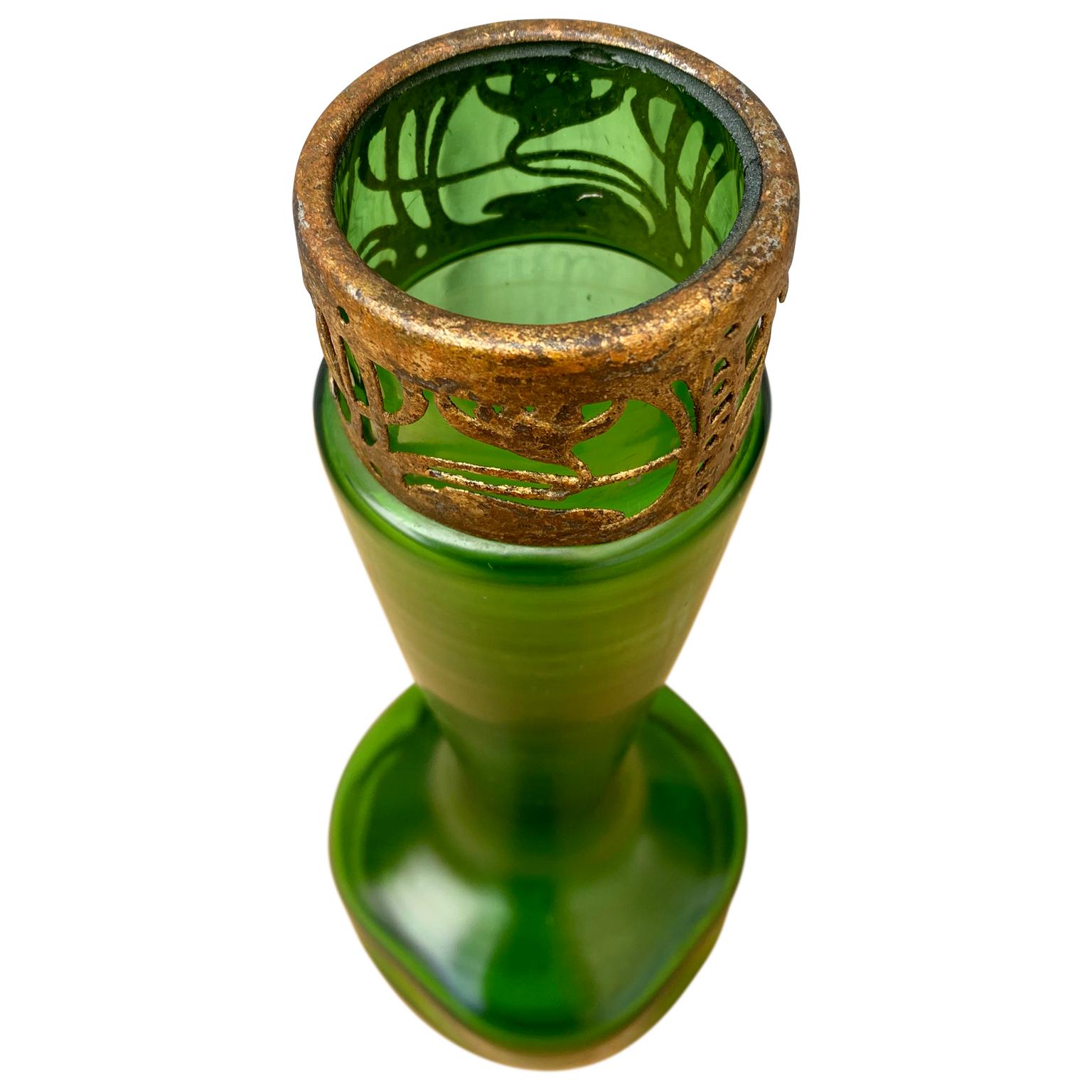 Hand-Crafted Green Art Nouveau Glass Vase, French, Early 1900