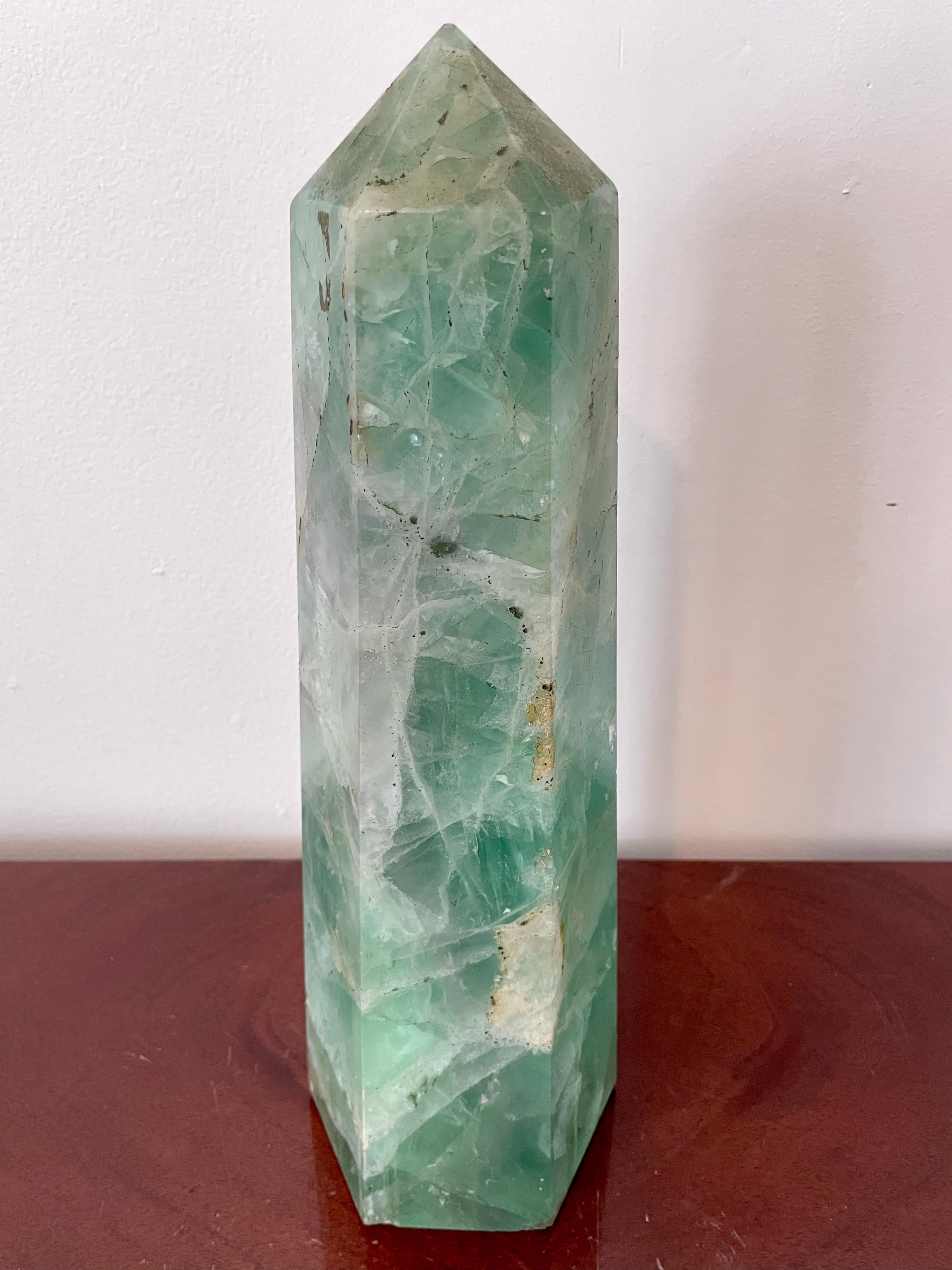 Green Asian Crystal Marble Hexagonal Obelisk In Good Condition For Sale In Los Angeles, CA