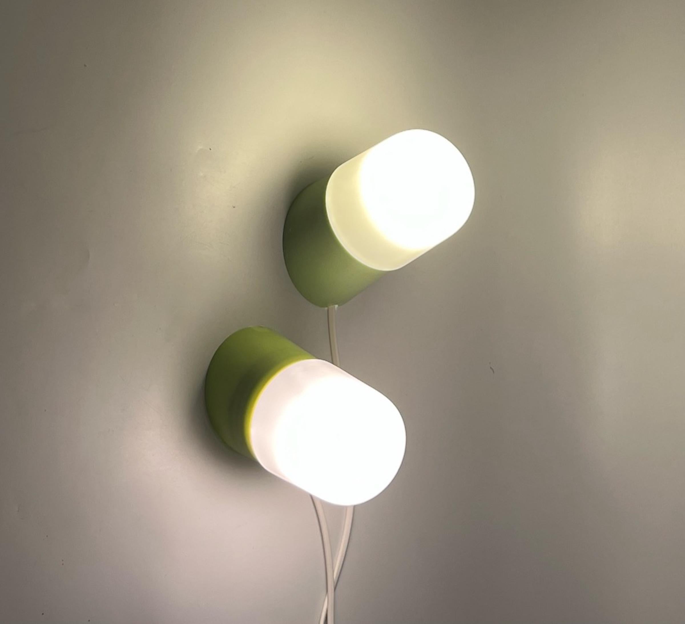 Mid-20th Century Green Bakelite Wall or Ceiling Lamps, 1960s, Set of 2 For Sale