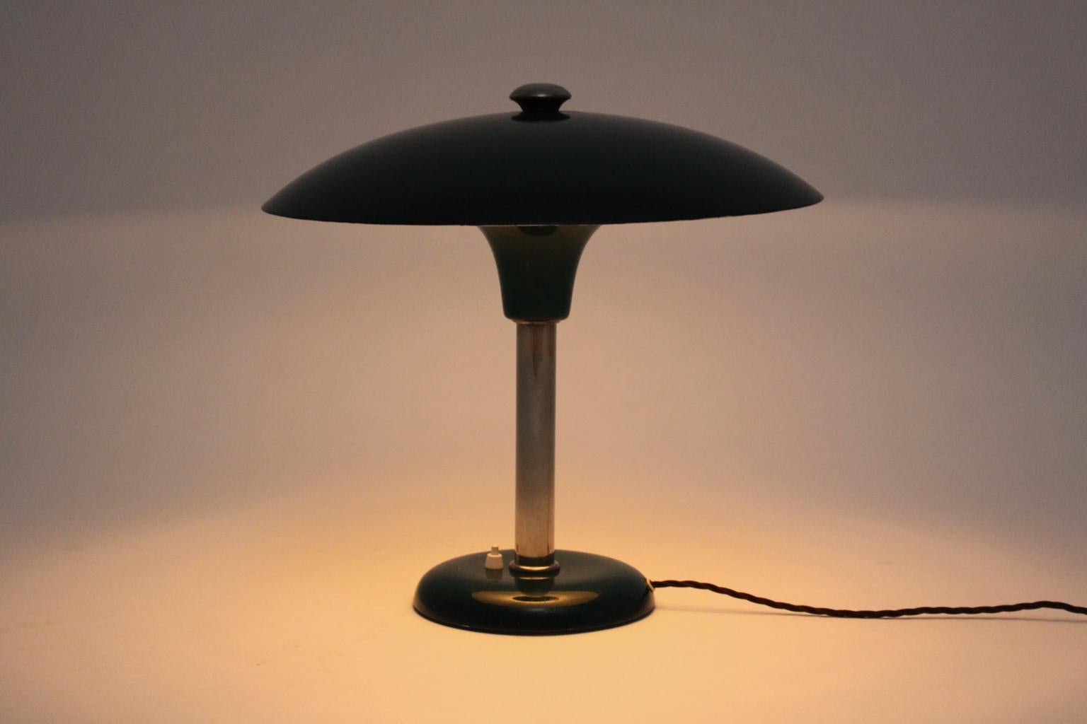 Green Bauhaus Art Deco Vintage Table Lamp Metal by Max Schumacher, 1934, Germany For Sale 1