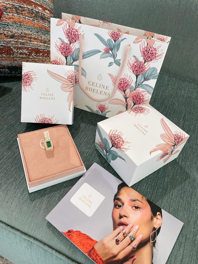 18 Karat Roségold mit grünem Beryll und Diamant  Verlobungsring (Zeitgenössisch) im Angebot