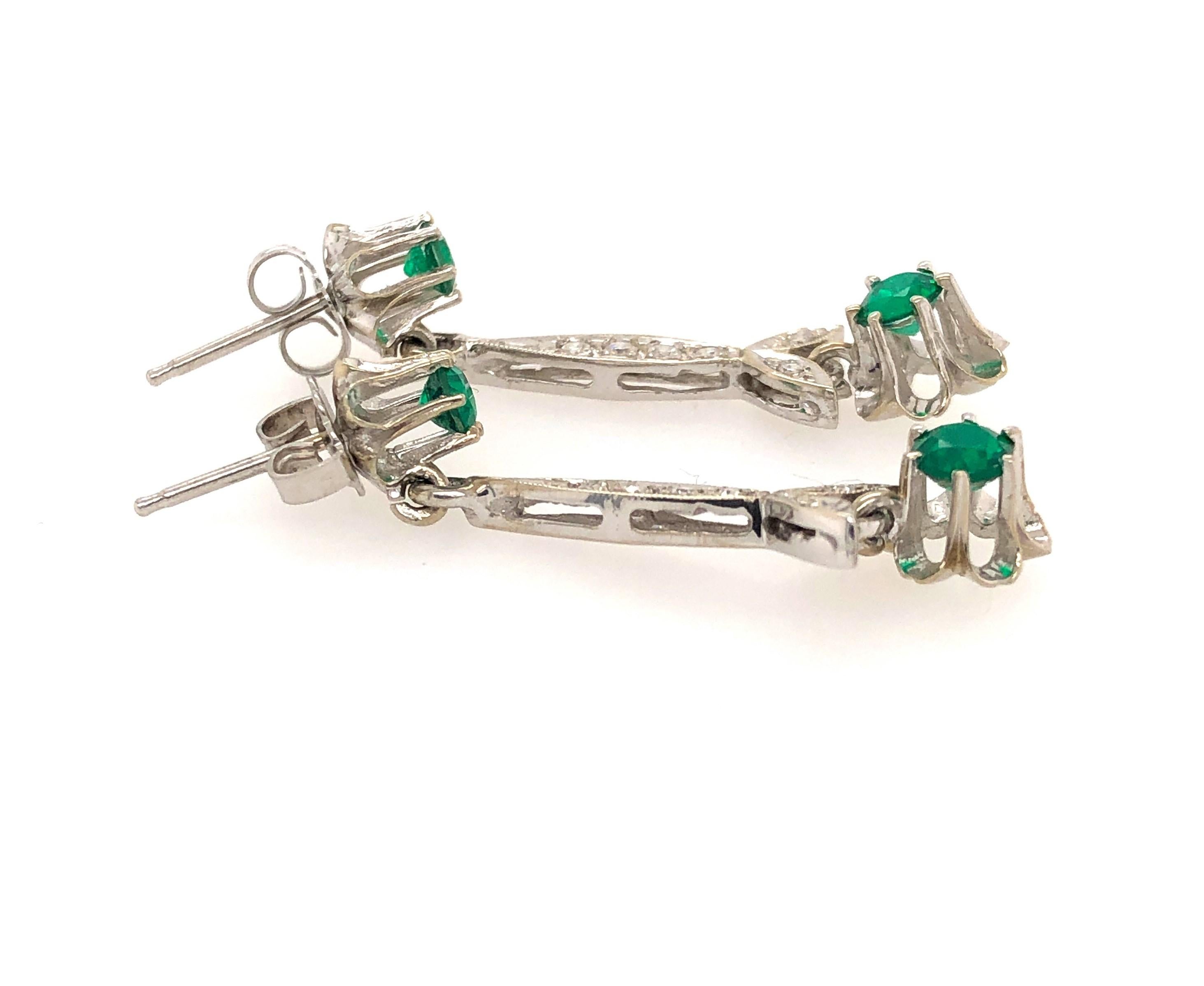 Green Beryl Diamond White Gold Drop Earrings In Excellent Condition In Mount Kisco, NY