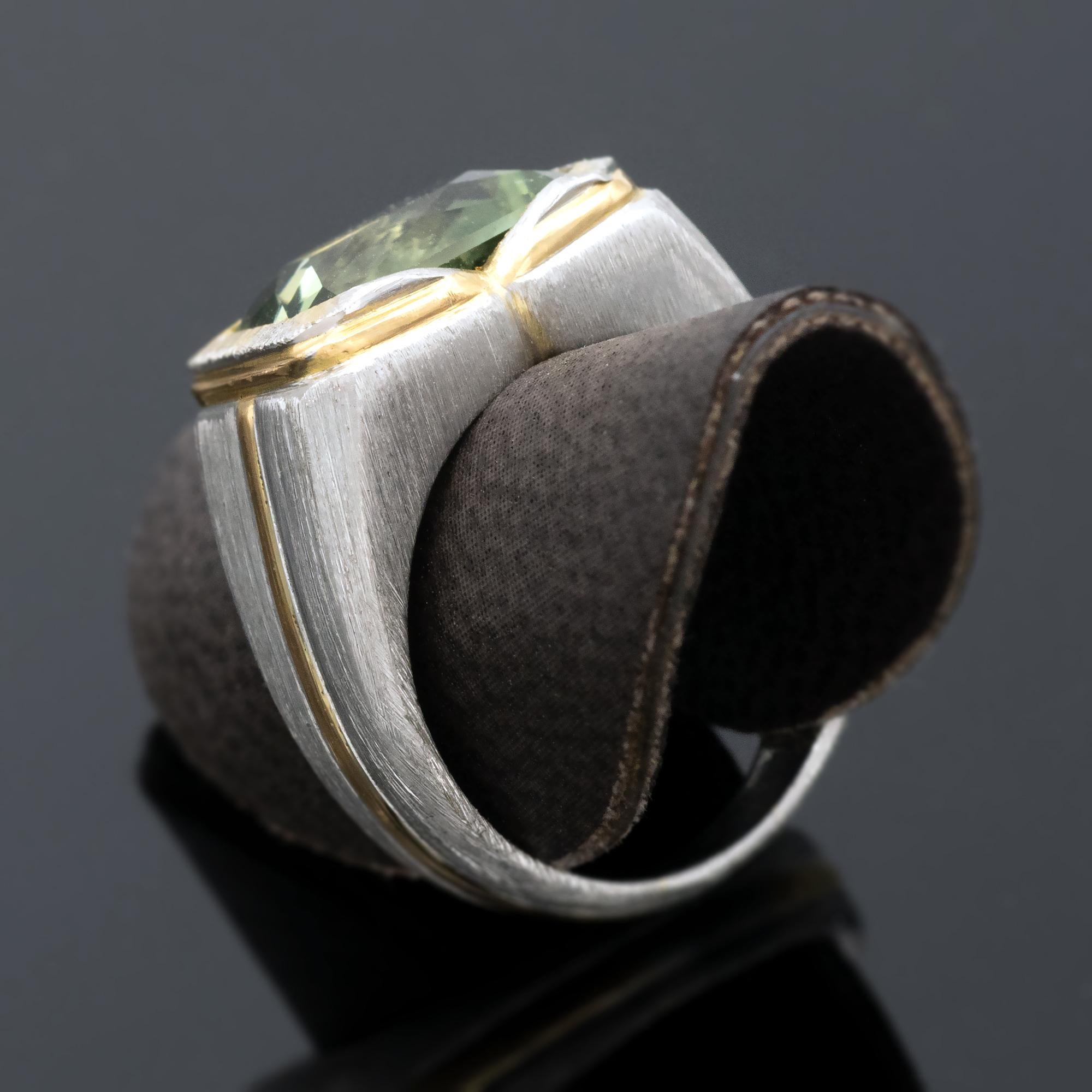 Contemporary Green Beryl Platinum and Gold Signet cocktail Ring For Sale