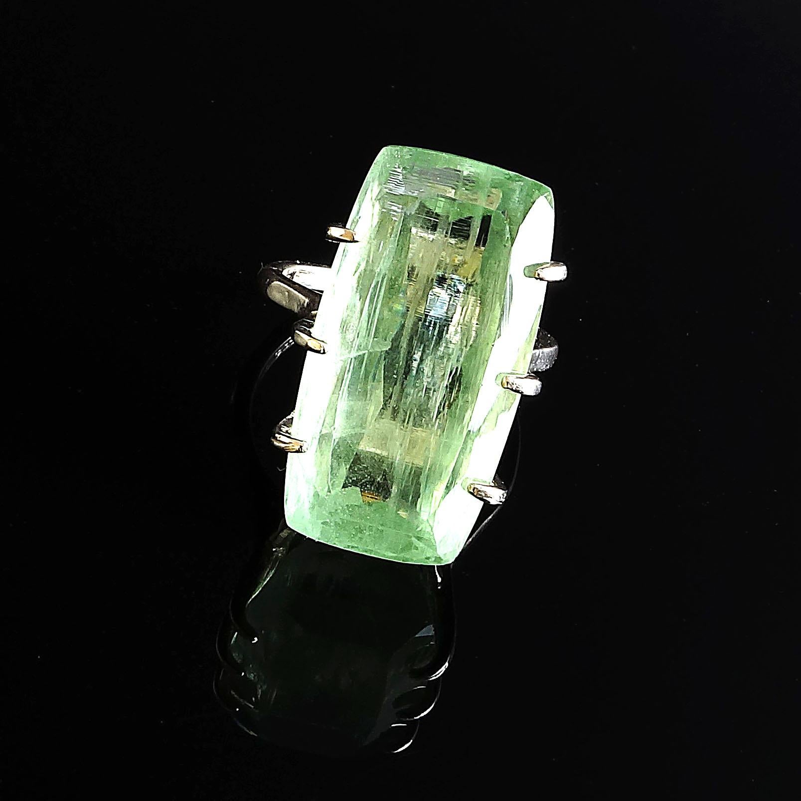 Green Beryl Sterling Silver Cocktail Ring 3