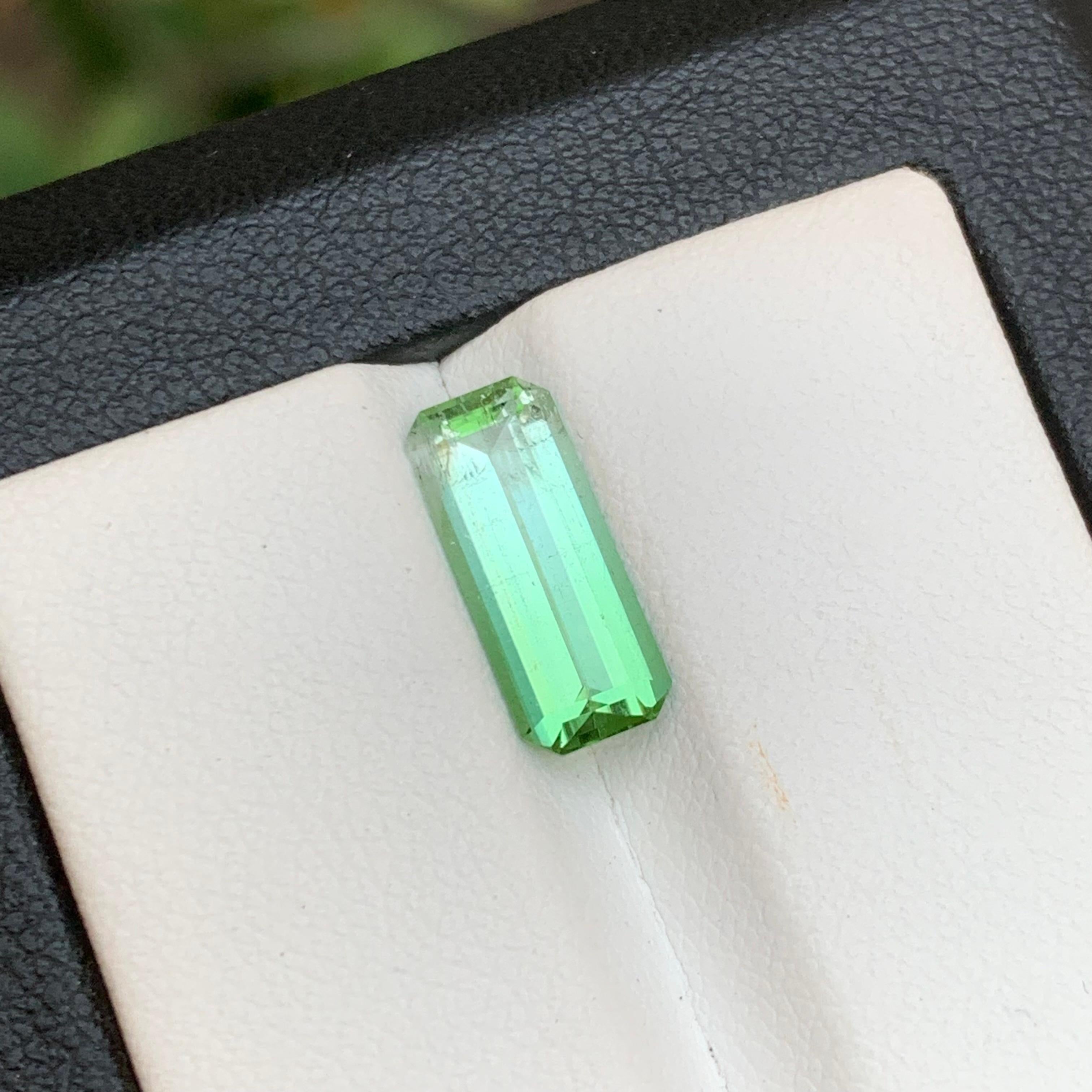 Grüner Bicolor natürlicher Turmalin Ring Edelstein 2,35 Ct Smaragdschliff für Schmuck im Angebot 3