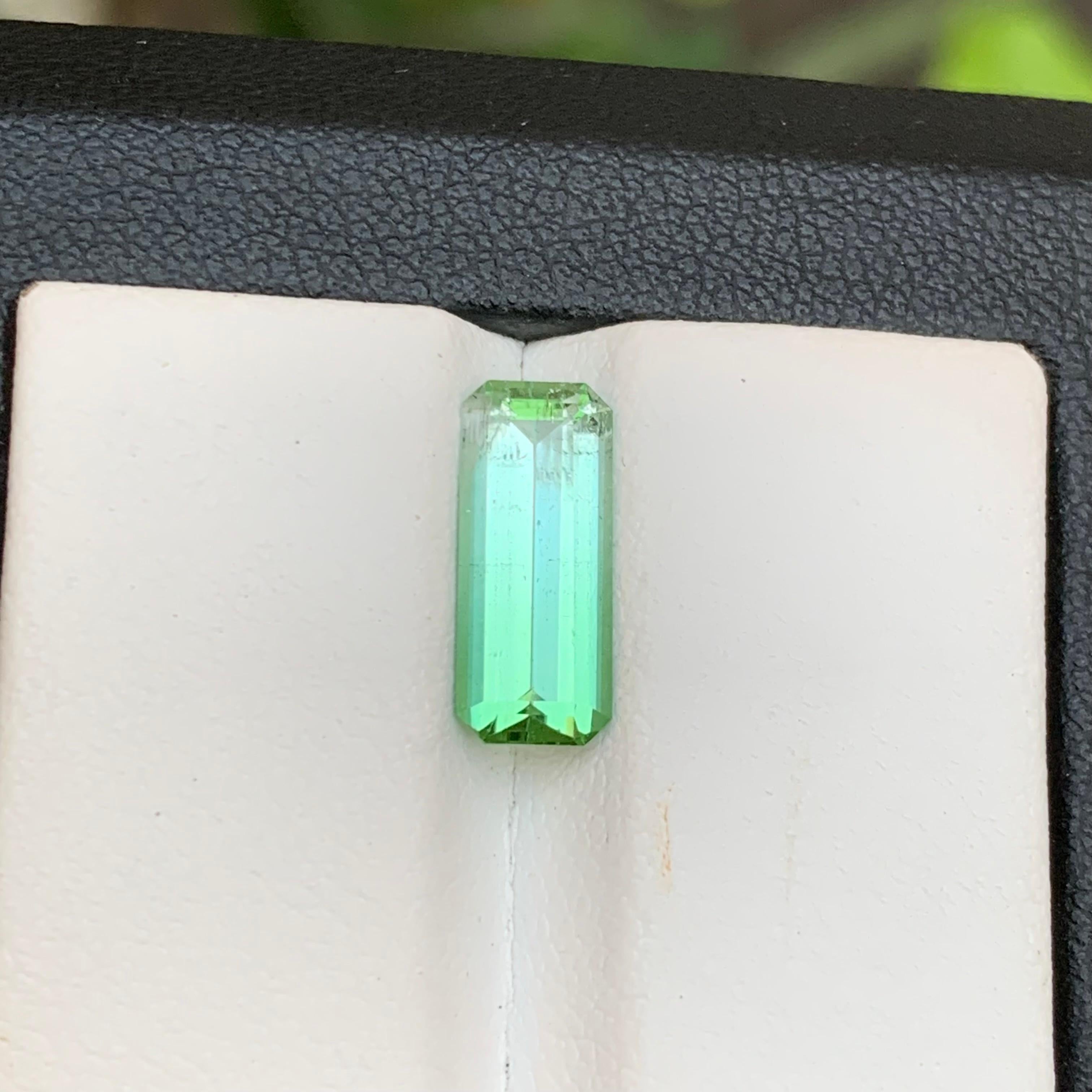 Grüner Bicolor natürlicher Turmalin Ring Edelstein 2,35 Ct Smaragdschliff für Schmuck im Angebot 4