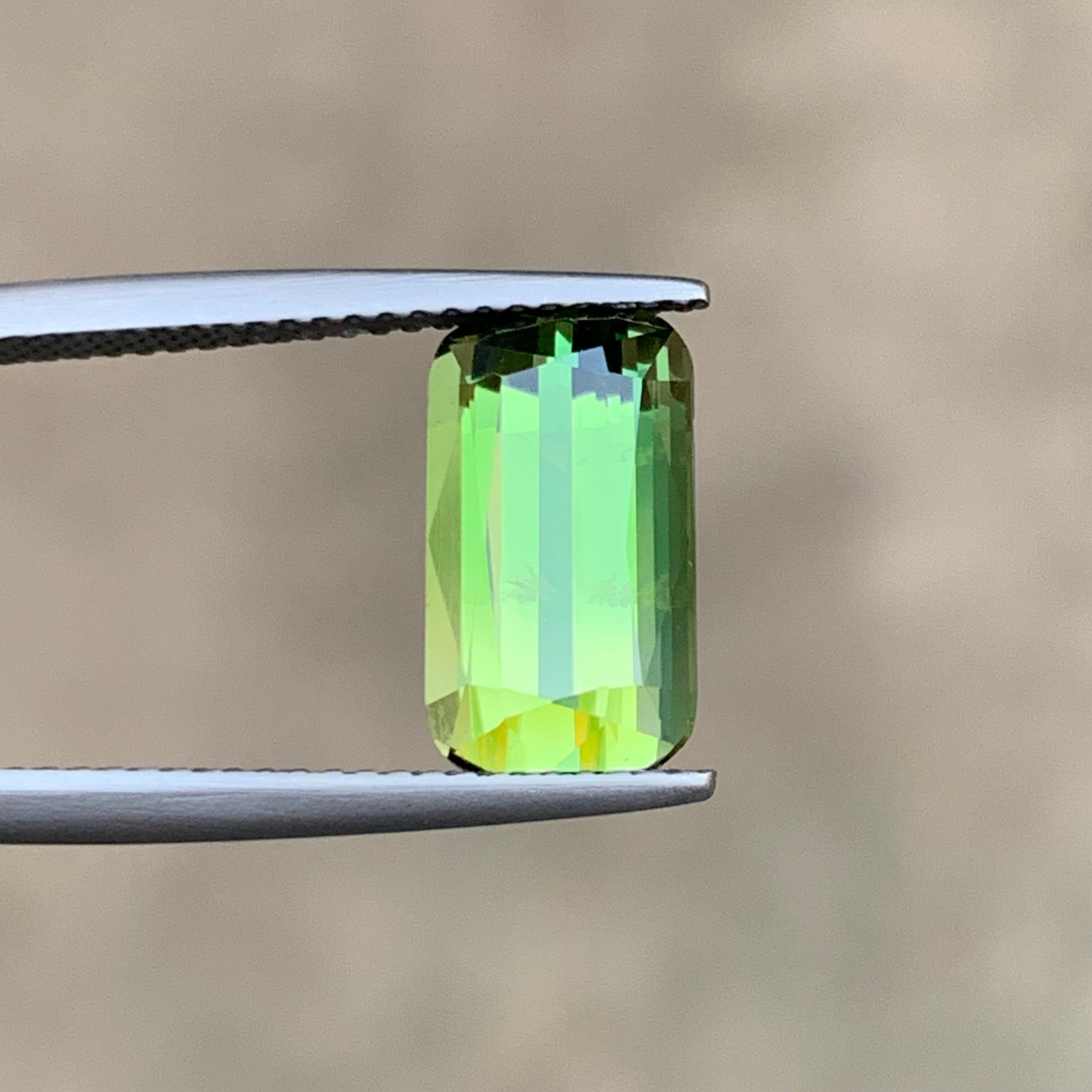 Grüner Bicolor Natürlicher Turmalin Ring Edelstein 3,80 Ct Scherenschliff  Schmuck im Angebot 2