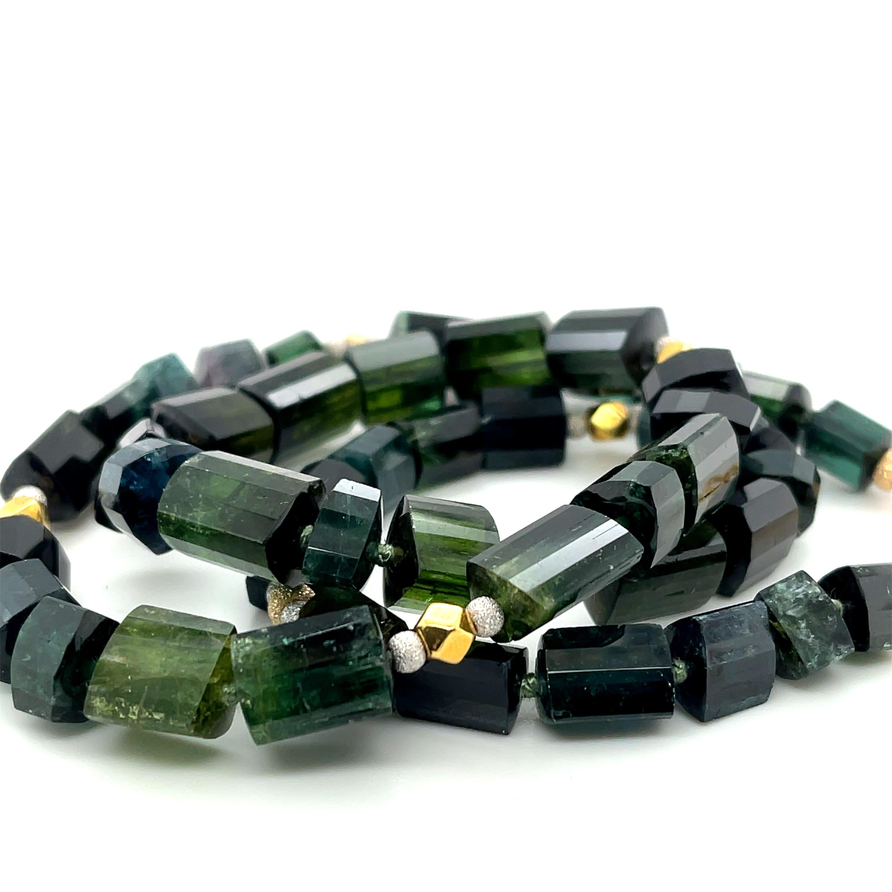 Artisan Collier en perles de tourmaline verte, bleue et sarcelle, or 14k et 18k, 20 pouces en vente