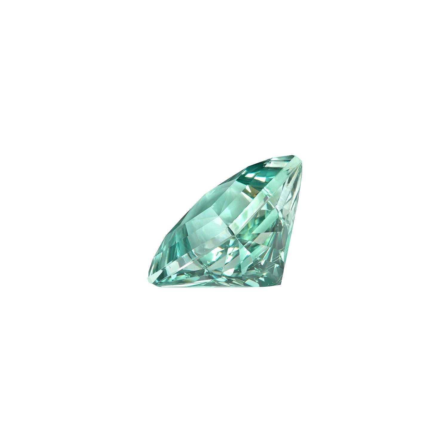 Modern Green Beryl Ring Gem Princess Cut 15.52 Carat Unset Loose Gemstone For Sale
