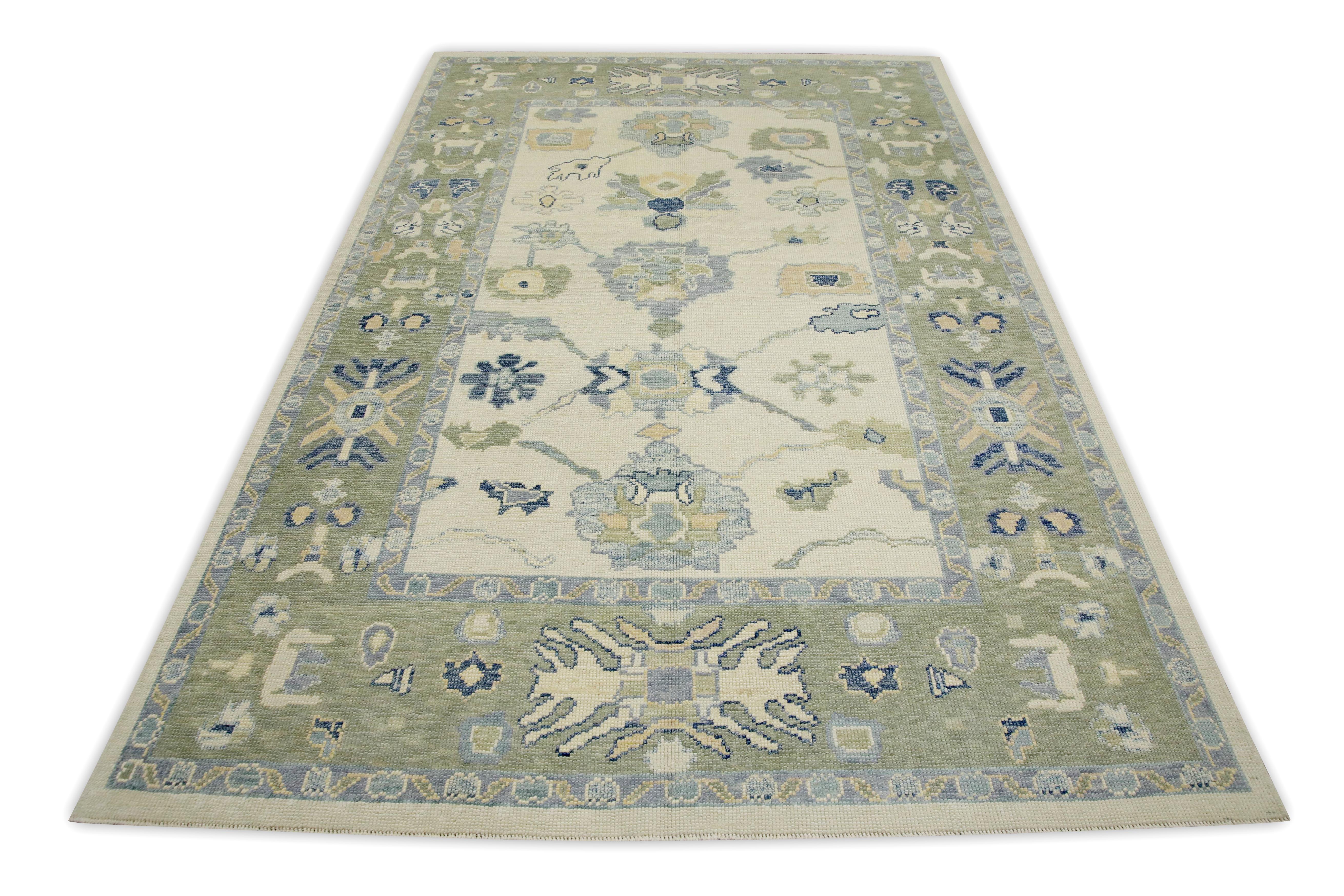 Handgewebter türkischer Oushak-Teppich aus Wolle in Grün & Blau mit Blumenmuster 5'10