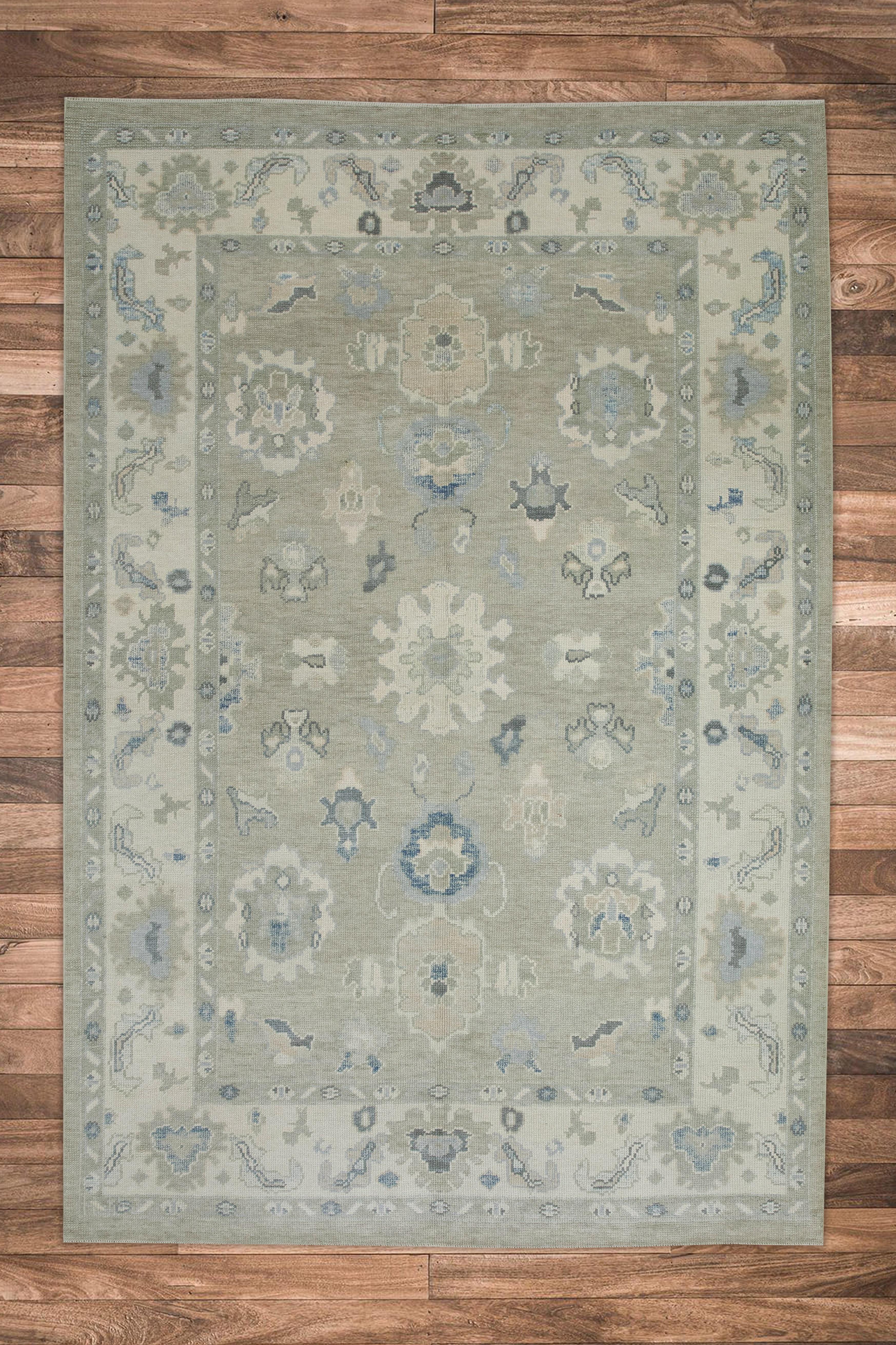 Handgewebter türkischer Oushak-Teppich aus Wolle in Grün & Blau mit Blumenmuster, 6' x 8'7