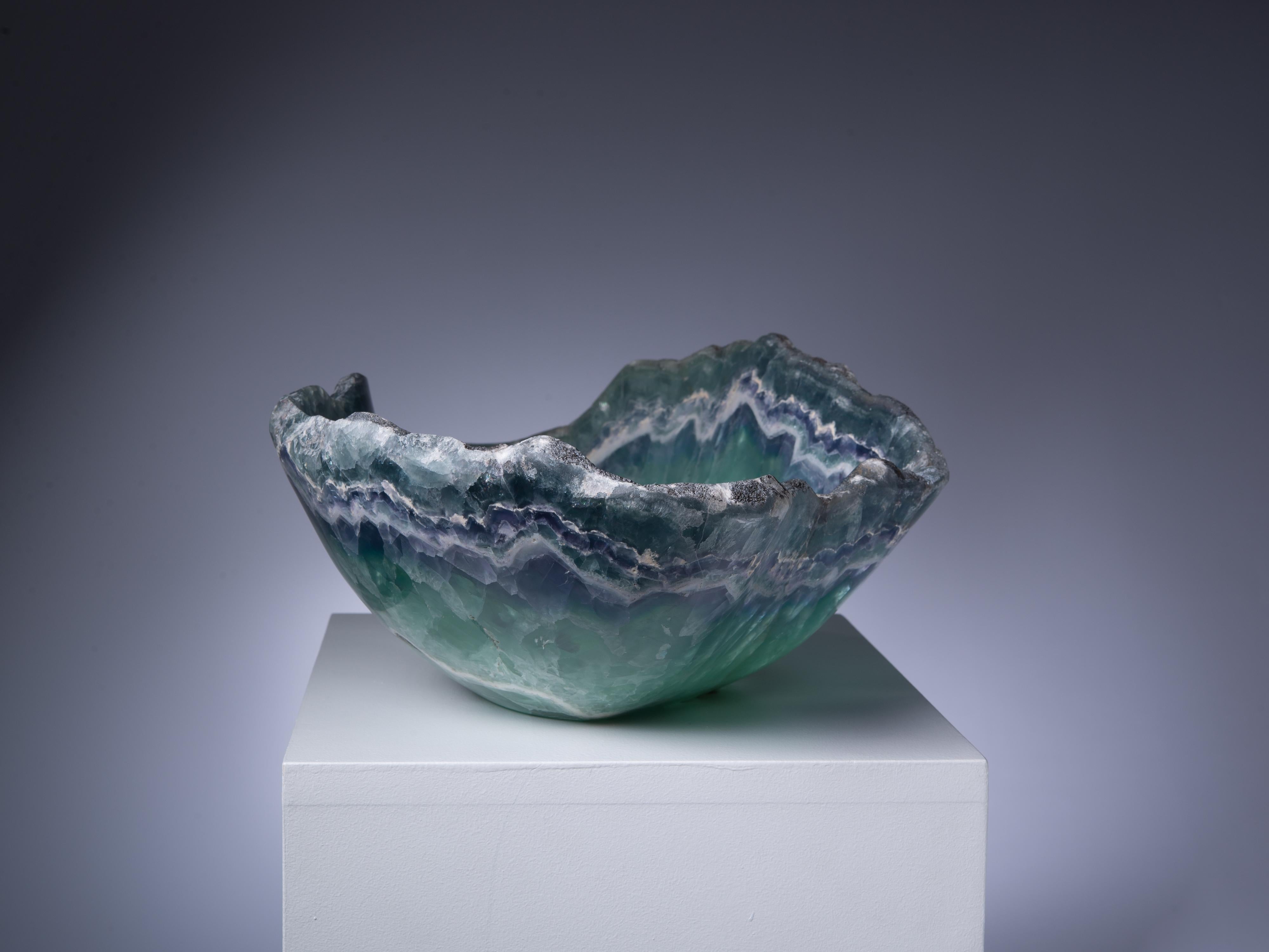 Green-Blue Fluorite Decorative Crystal Bowl In Excellent Condition In London, GB