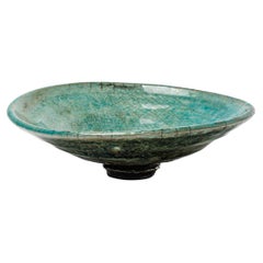 Coupe en céramique émaillée vert/bleu de Gisèle Buthod Garçon, circa 1980-1990