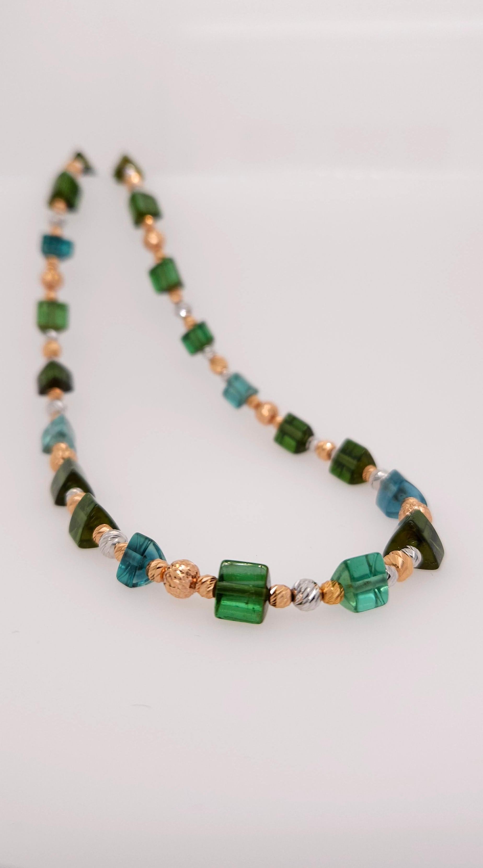 Green-Blue Tourmaline Crystal Beaded Necklace with 18 Carat Gold For Sale 8
