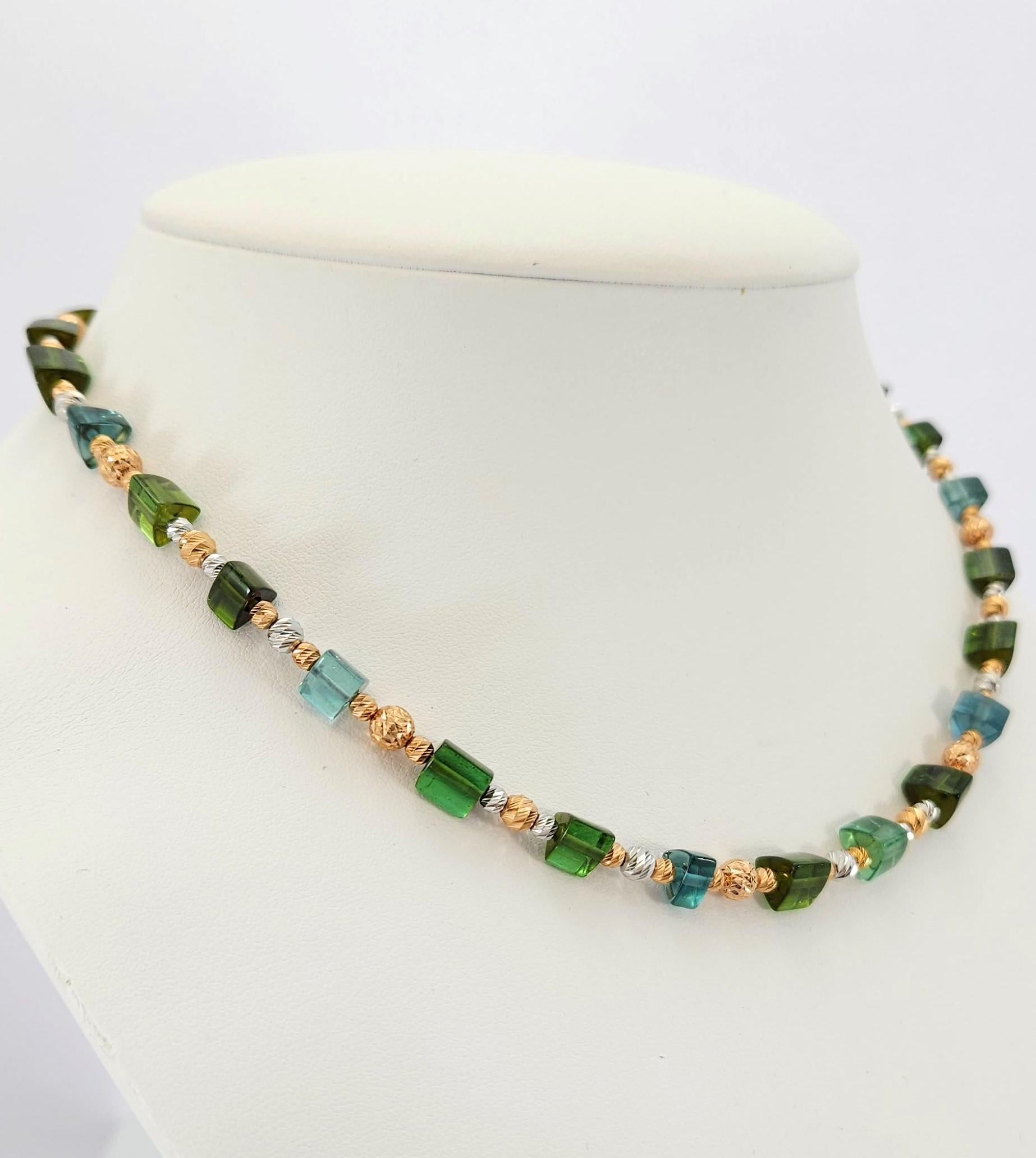 Arts and Crafts Green-Blue Tourmaline Crystal Beaded Necklace with 18 Carat Gold For Sale