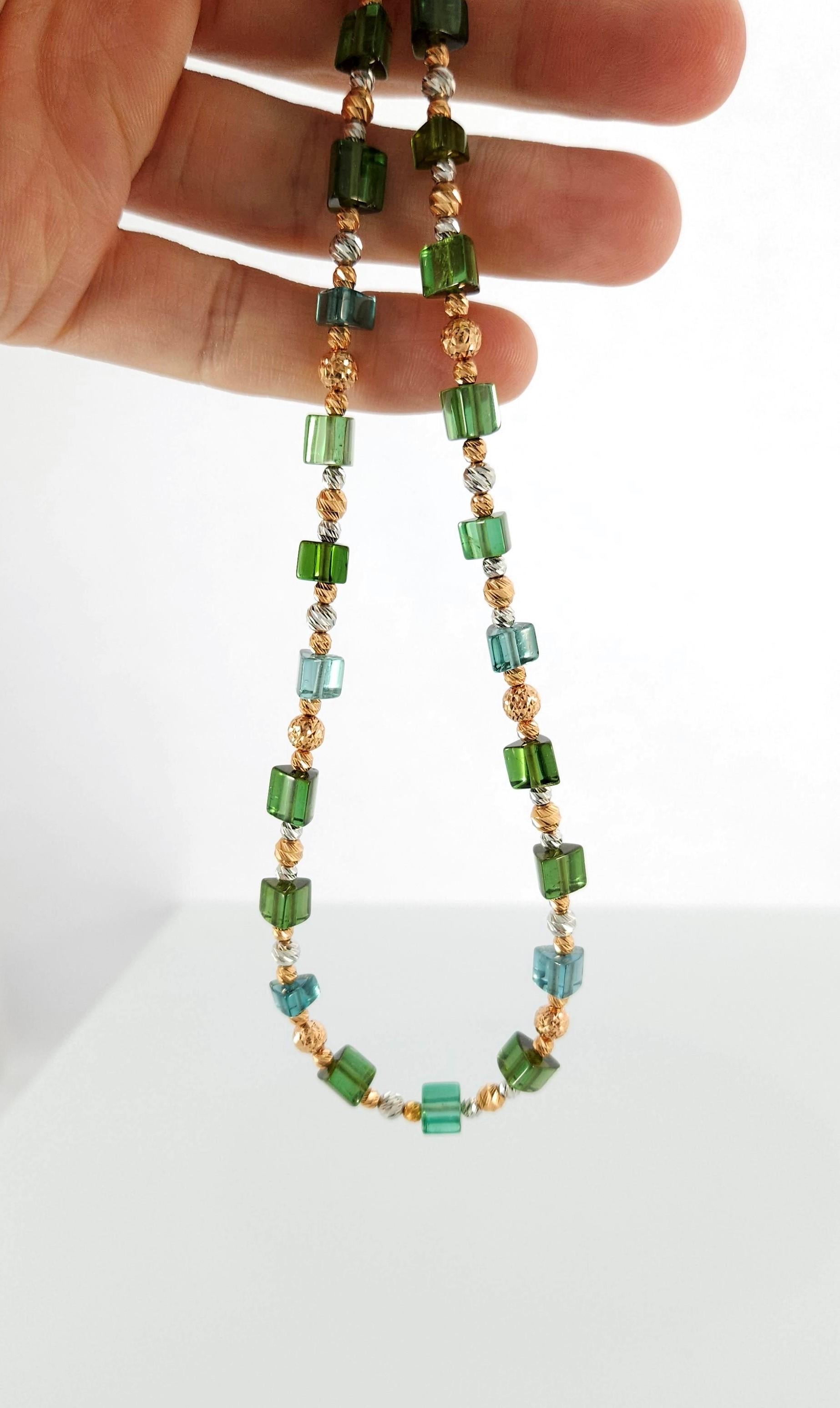 Green-Blue Tourmaline Crystal Beaded Necklace with 18 Carat Gold For Sale 3
