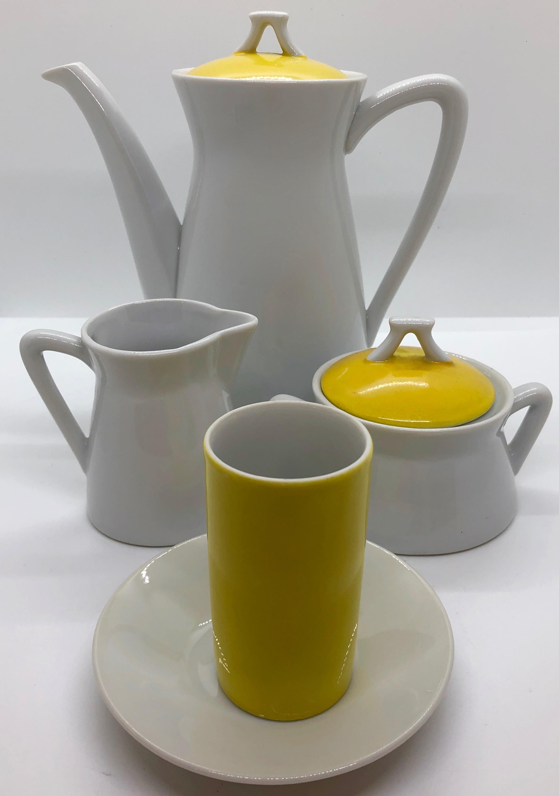 Green, Blue, Yellow, Pink and Gray Porcelain Coffee, Tea & Dessert Cups & Plates For Sale 9