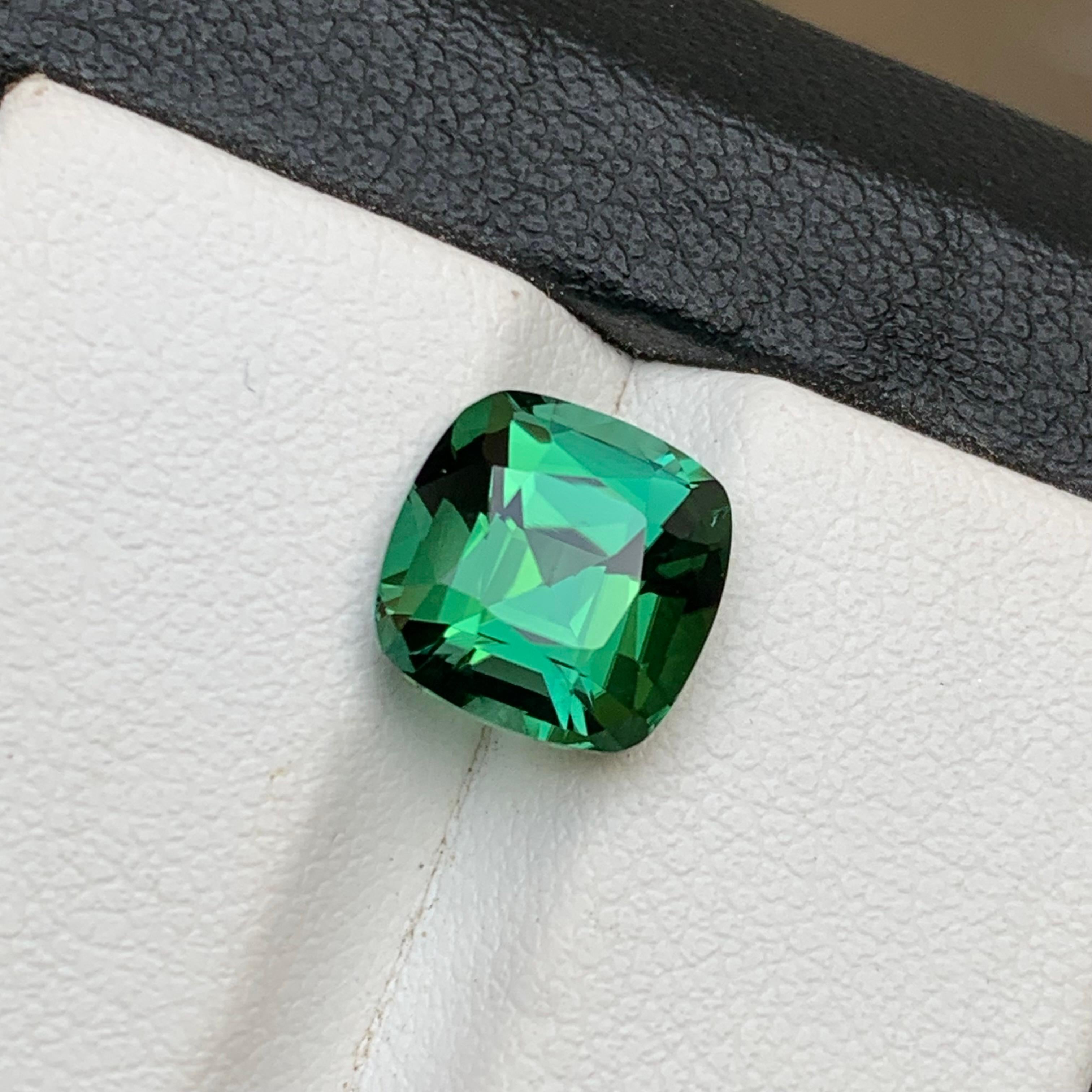 Grüner bläulicher Farbton Natürlicher Turmalin Ring Lose Edelstein 3.05Ct Cushion Cut-Jewel (Kissenschliff) im Angebot