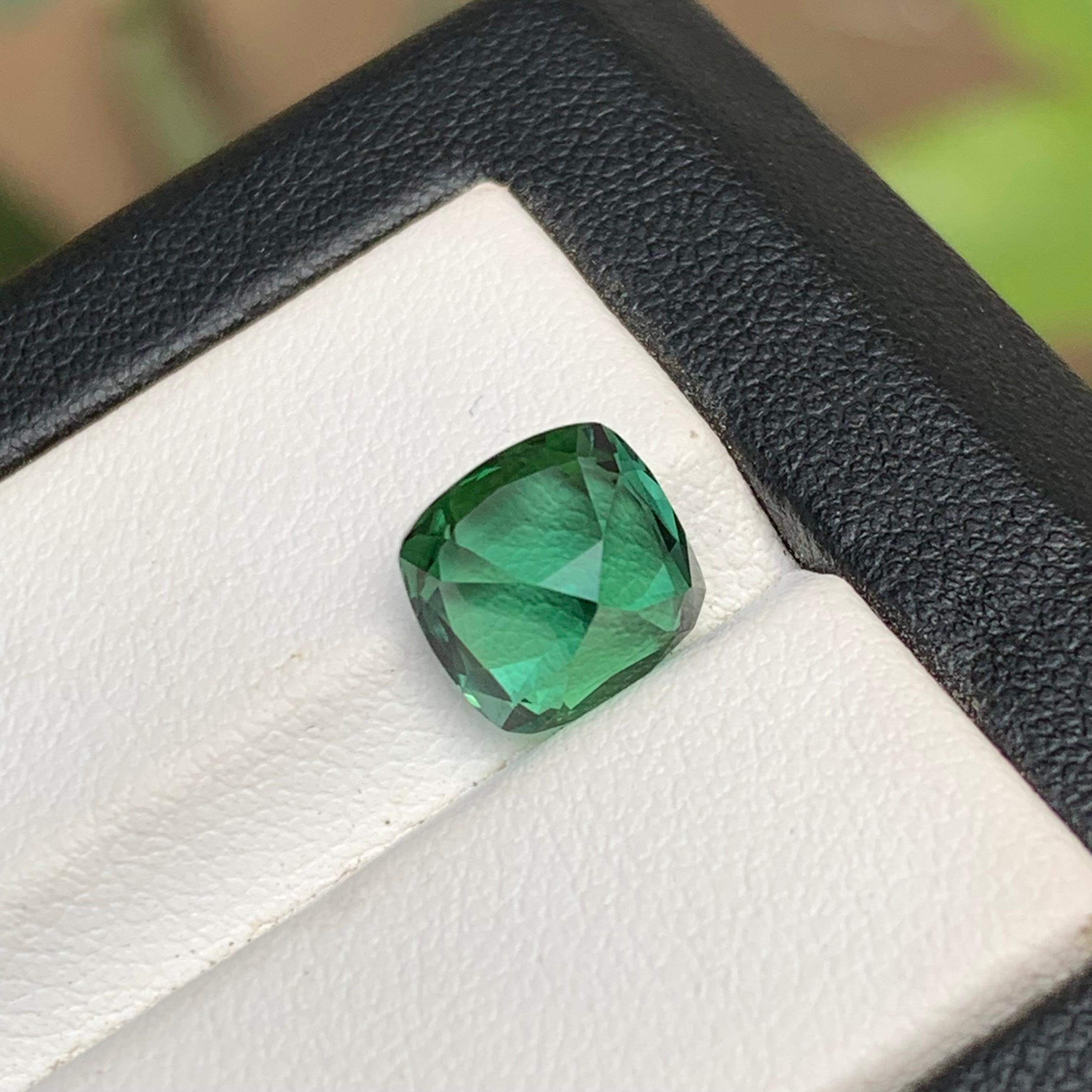 Grüner bläulicher Farbton Natürlicher Turmalin Ring Lose Edelstein 3.05Ct Cushion Cut-Jewel für Damen oder Herren im Angebot