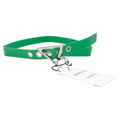 Cinturón de caucho verde Bottega Veneta Skinny