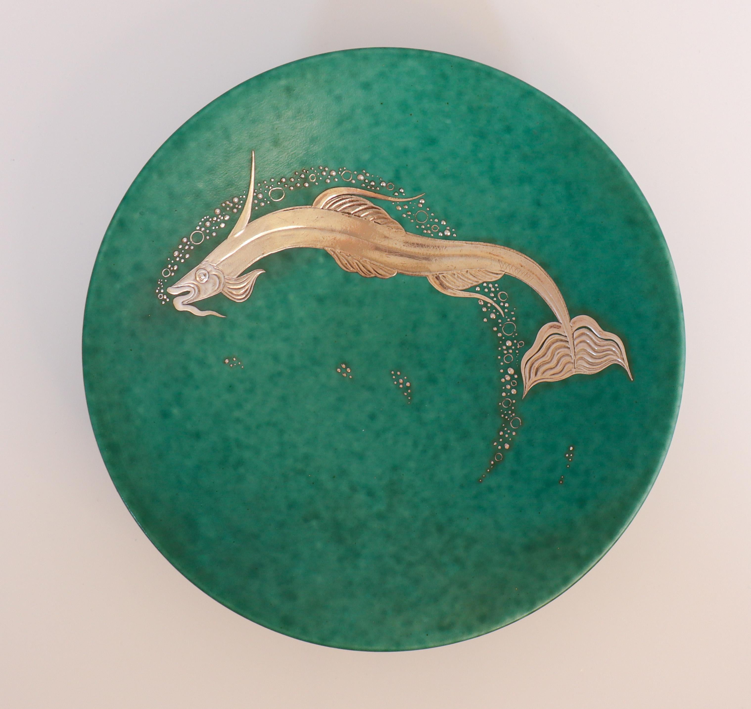 Smaltato Ciotola verde ARGENTA #1510, Pesce Wilhelm Kåge, The Modern Scandinavian, Pesce Drago in vendita