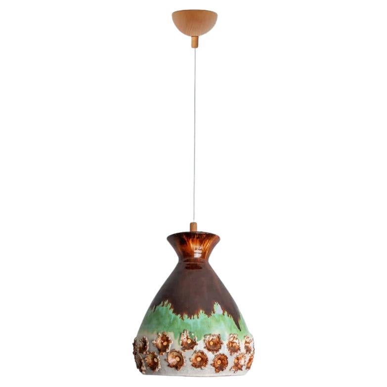 Grünbraune keramische Pendelleuchte, Dänemark, 1970