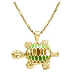 Green & Brown Enamel "Turtle" 18 Karat Yellow Gold Fashion Luxury Pendant/Brooch