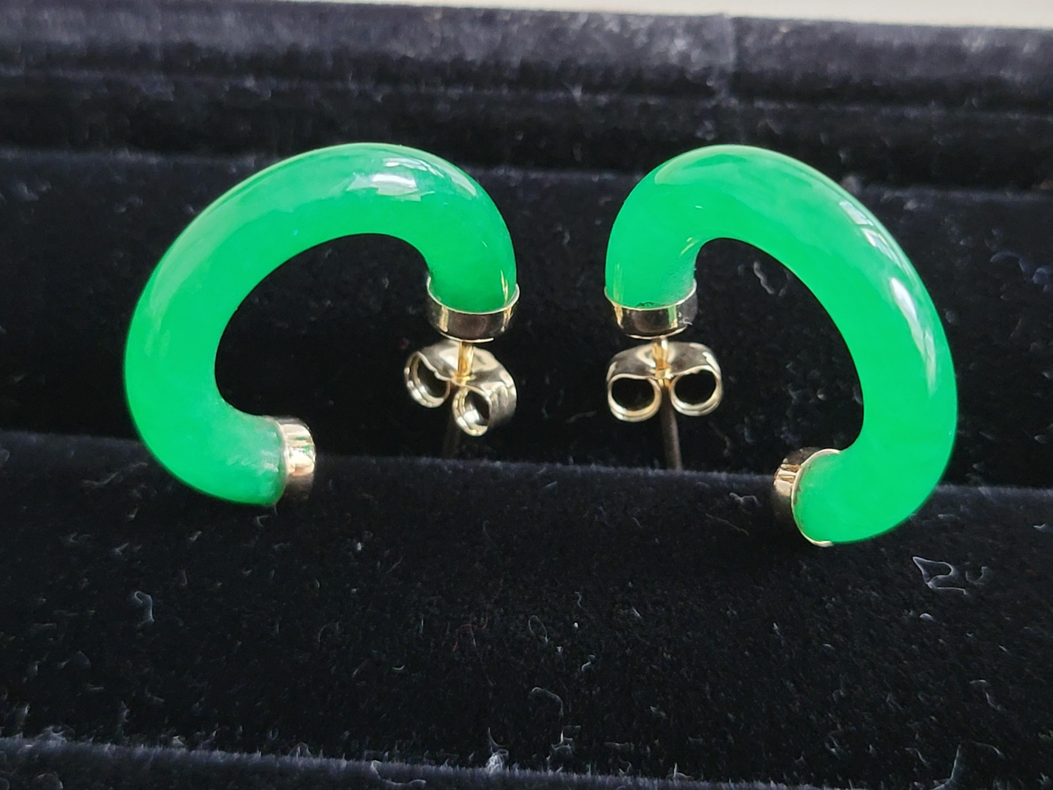 Green C-Hoop Jade Earrings With 14K Yellow Gold For Sale 1