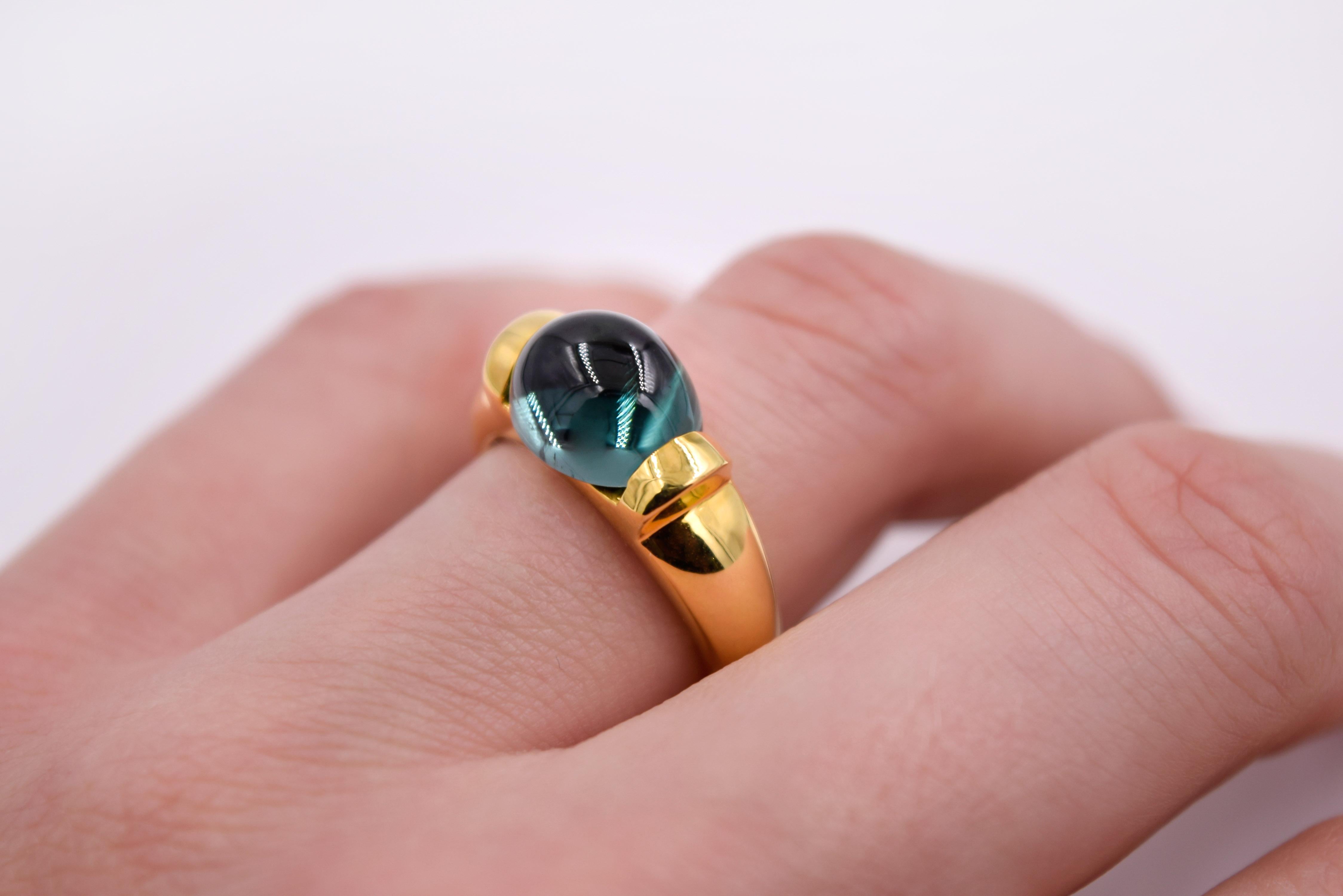 Green Cabochon Tourmaline 18 Karat Yellow Gold Ring For Sale 2