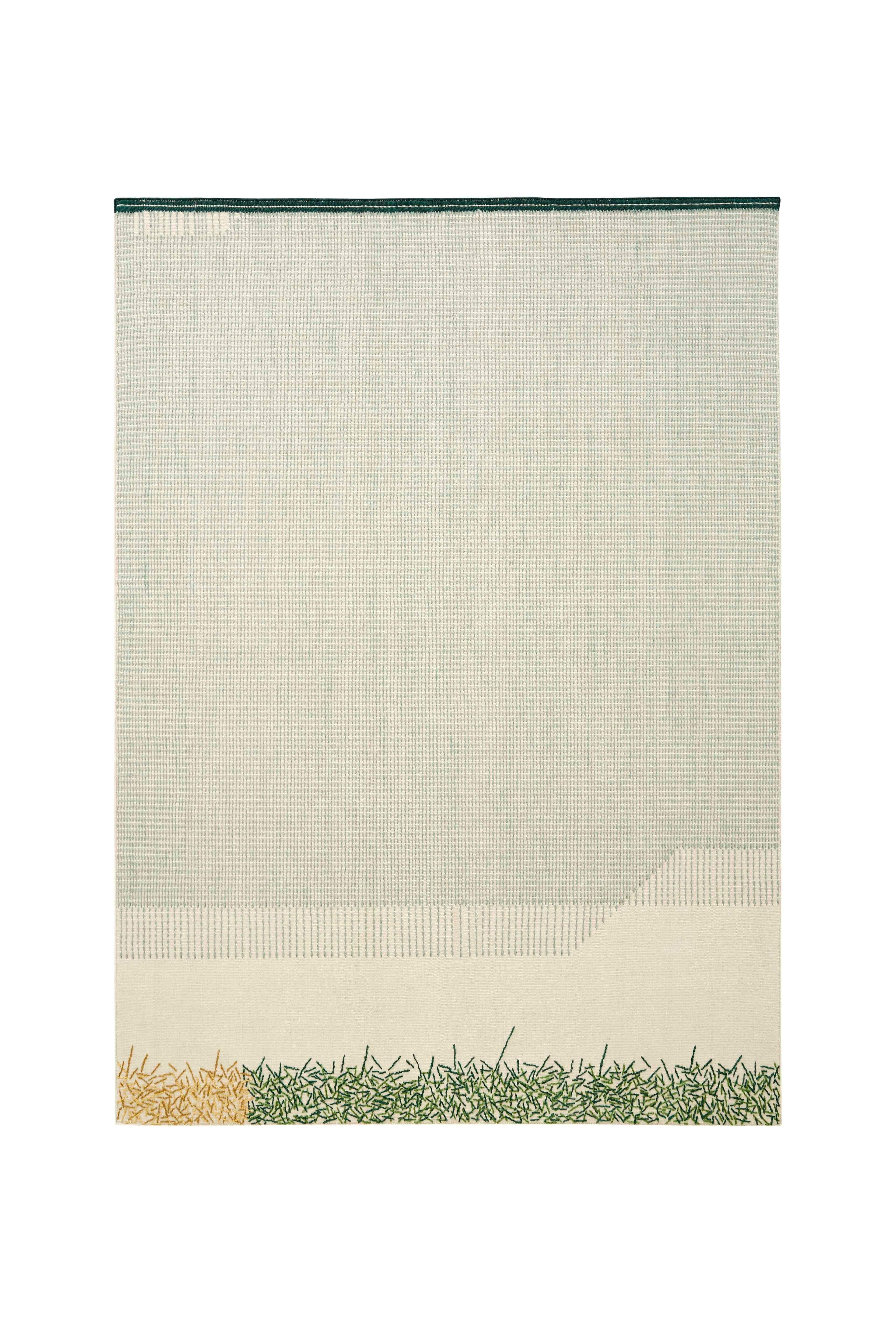 Tappeto Greene Calm Backstitch di Gandia Blasco
Design/One di Raw Edges
Dimensioni: L 170 x 240 cm. 
Materiali: 100% lana.
Peso: 7 kg

La passione per la vita all'aria aperta, un sogno che si realizza sul bordo di una scogliera nel nord di Ibiza. La