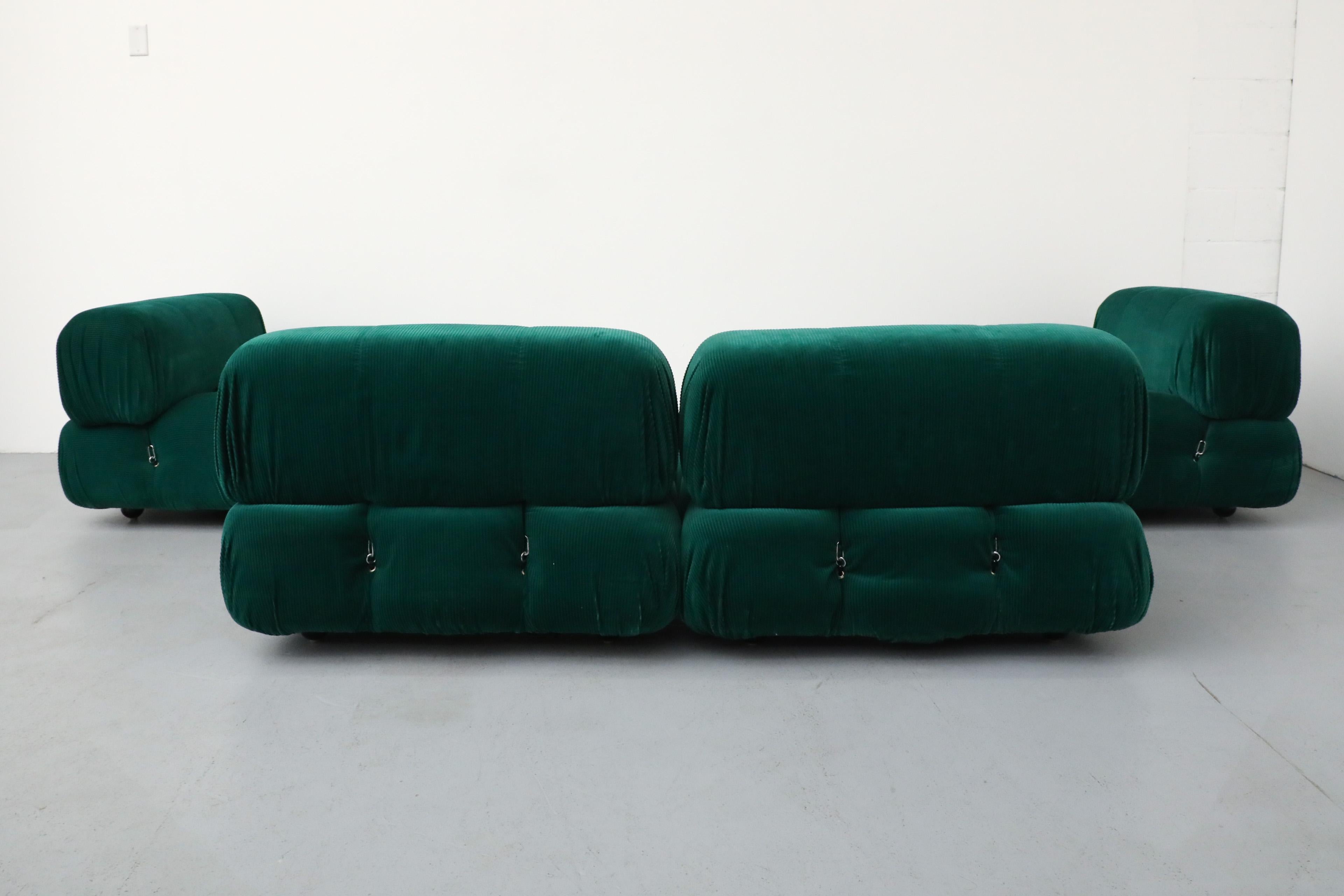 Divano 'Camaleonda' di Mario Bellini per B&B Italia in velluto a coste color verde smeraldo in vendita 7