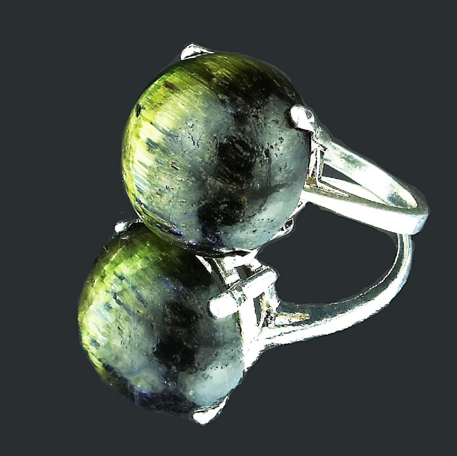 Gemjunky Green Cat's Eye Cabochon in Sterling Silver Ring 3