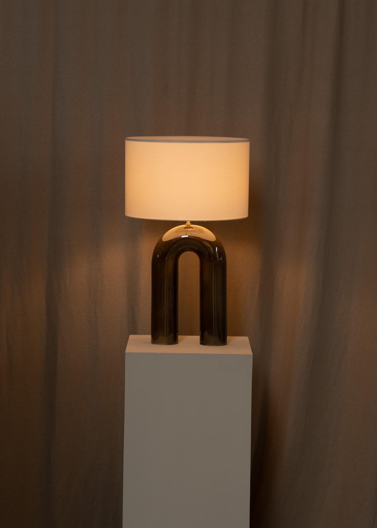 Contemporary Green Ceramic Arko Table Lamp with White Lampshade by Simone & Marcel For Sale