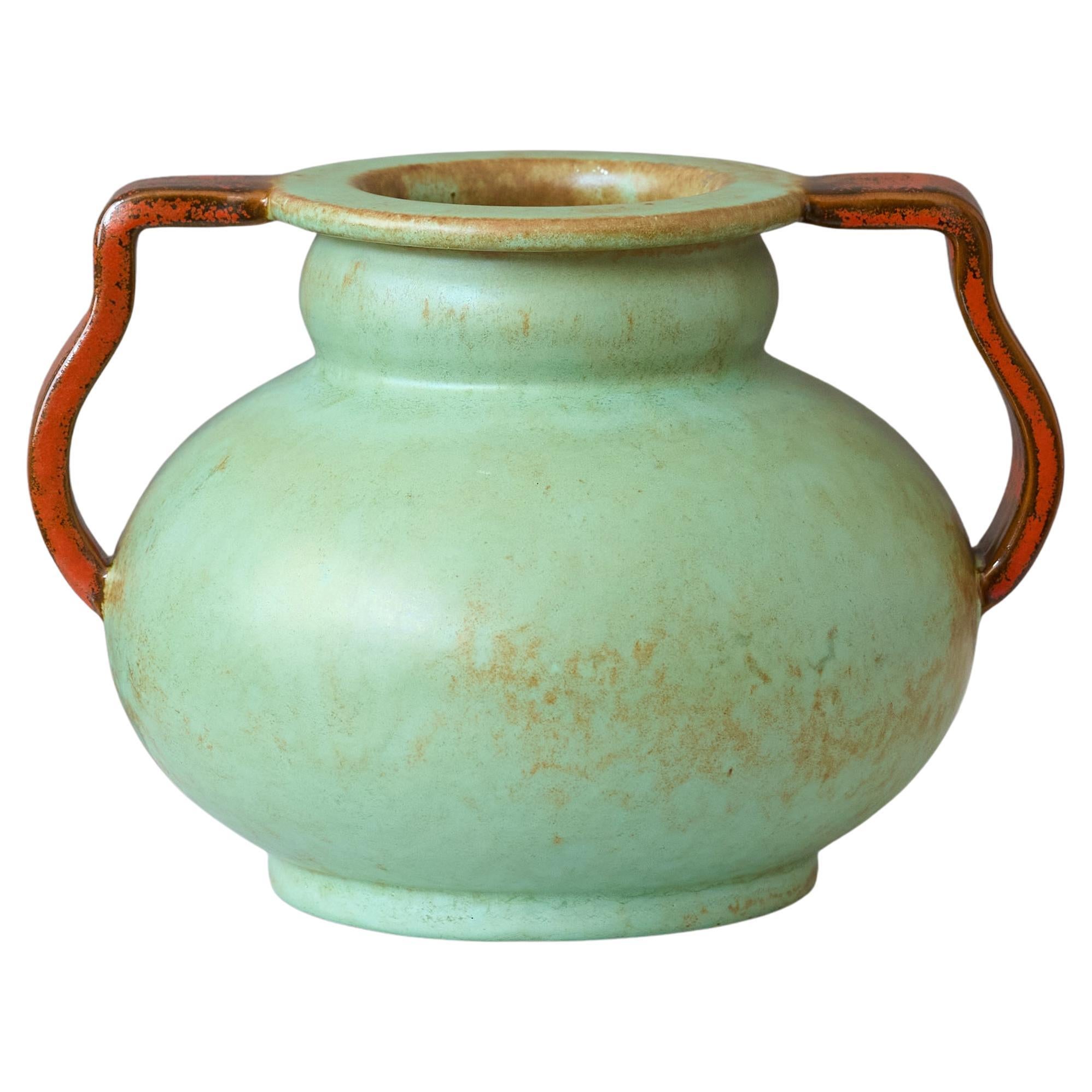 Vase Art Deco en céramique verte par Andersson & Johansson, Höganäs, Suède, années 1930 en vente