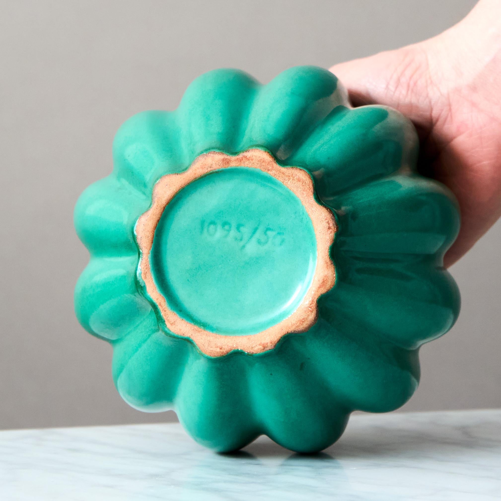 Green Ceramic Art Deco Vase by Anna-Lisa Thomson. Upsala Ekeby, Sweden, 1930s For Sale 3