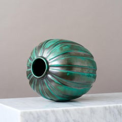 Vaso Art Deco in ceramica verde di Einar Luterkort per Upsala Ekeby, Svezia, 1930.