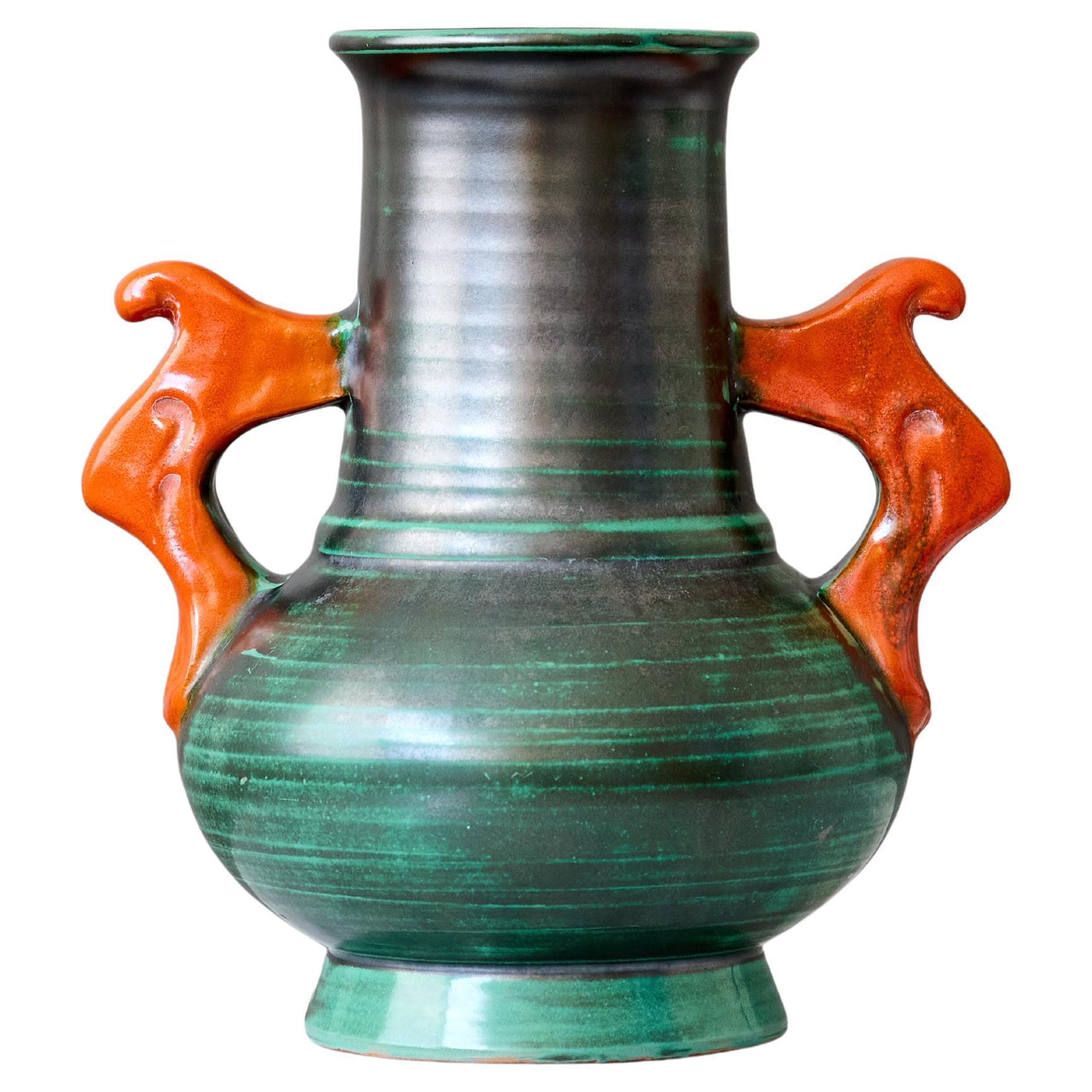 Vase Artful Green en céramique Art Deco par Upsala Ekeby, Suède, années 1930 en vente