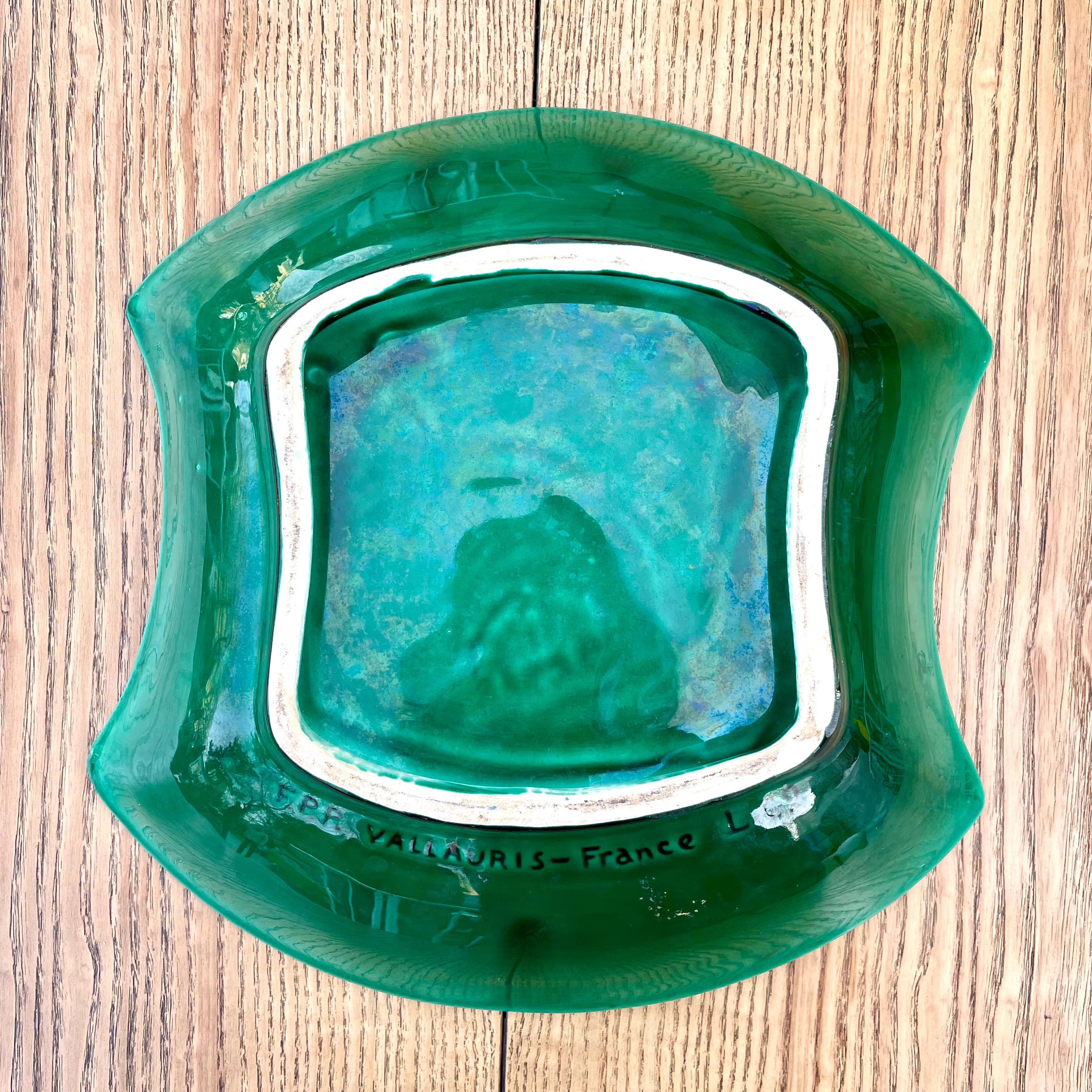 Mid-20th Century Green ceramic bowl from Vallauris, France, 1960s For Sale