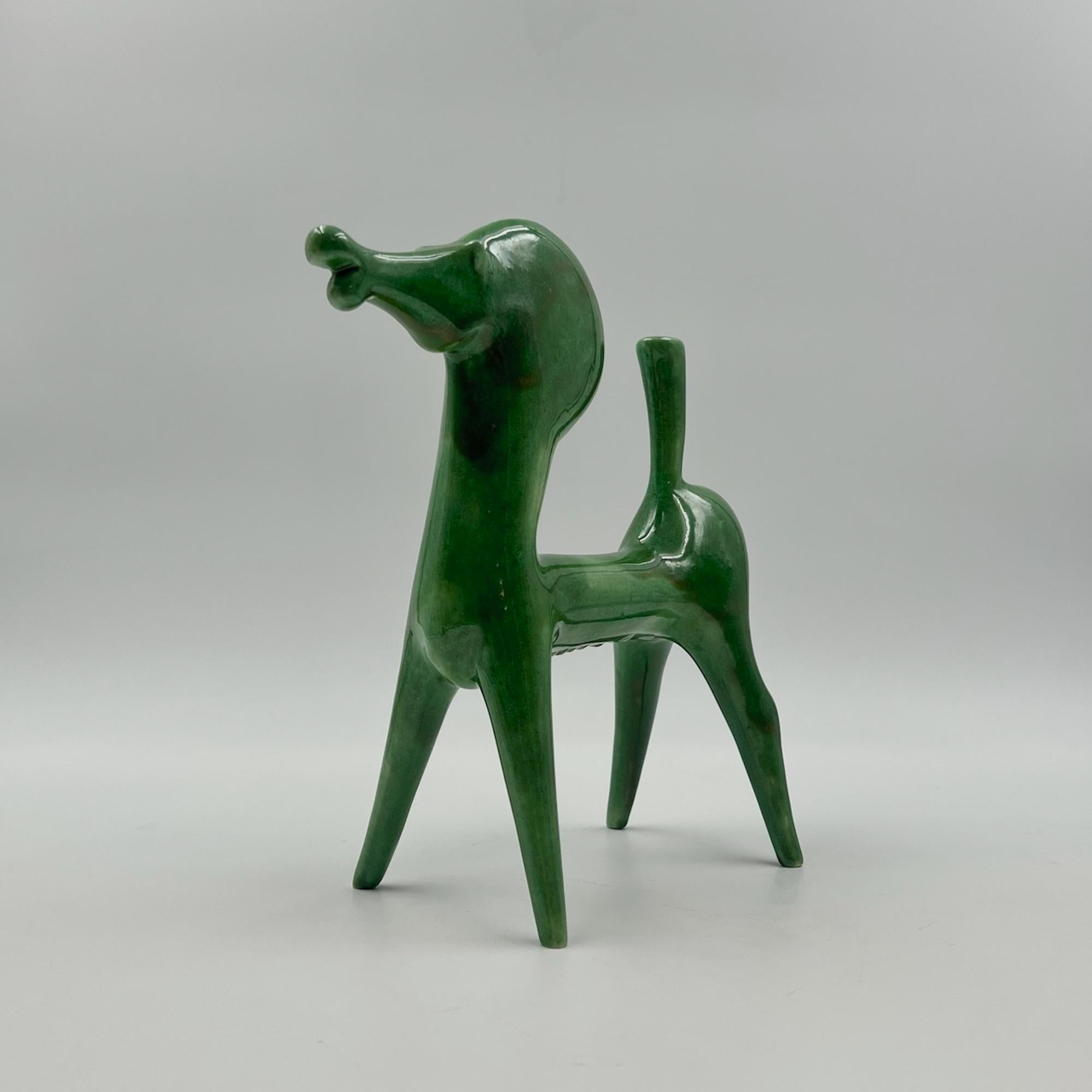 Space Age Green Ceramic Horse Figurine - 1970s Handmade Sculpture by Roberto Rigon Italy  For Sale