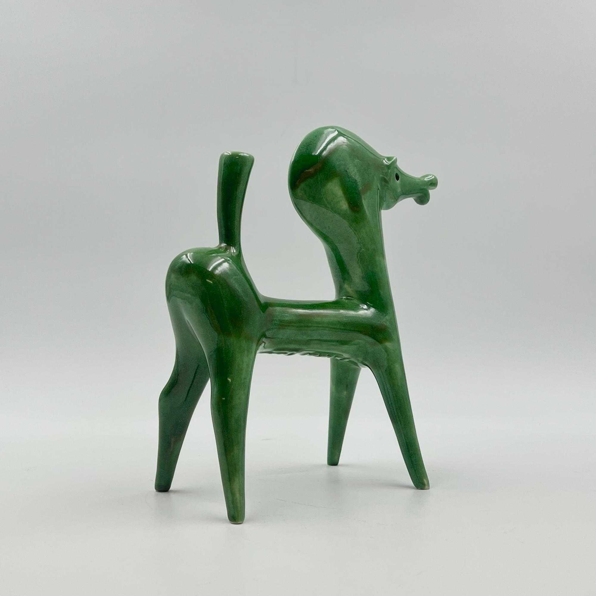 Green Ceramic Horse Figurine - 1970s Handmade Sculpture by Roberto Rigon Italy  For Sale 1