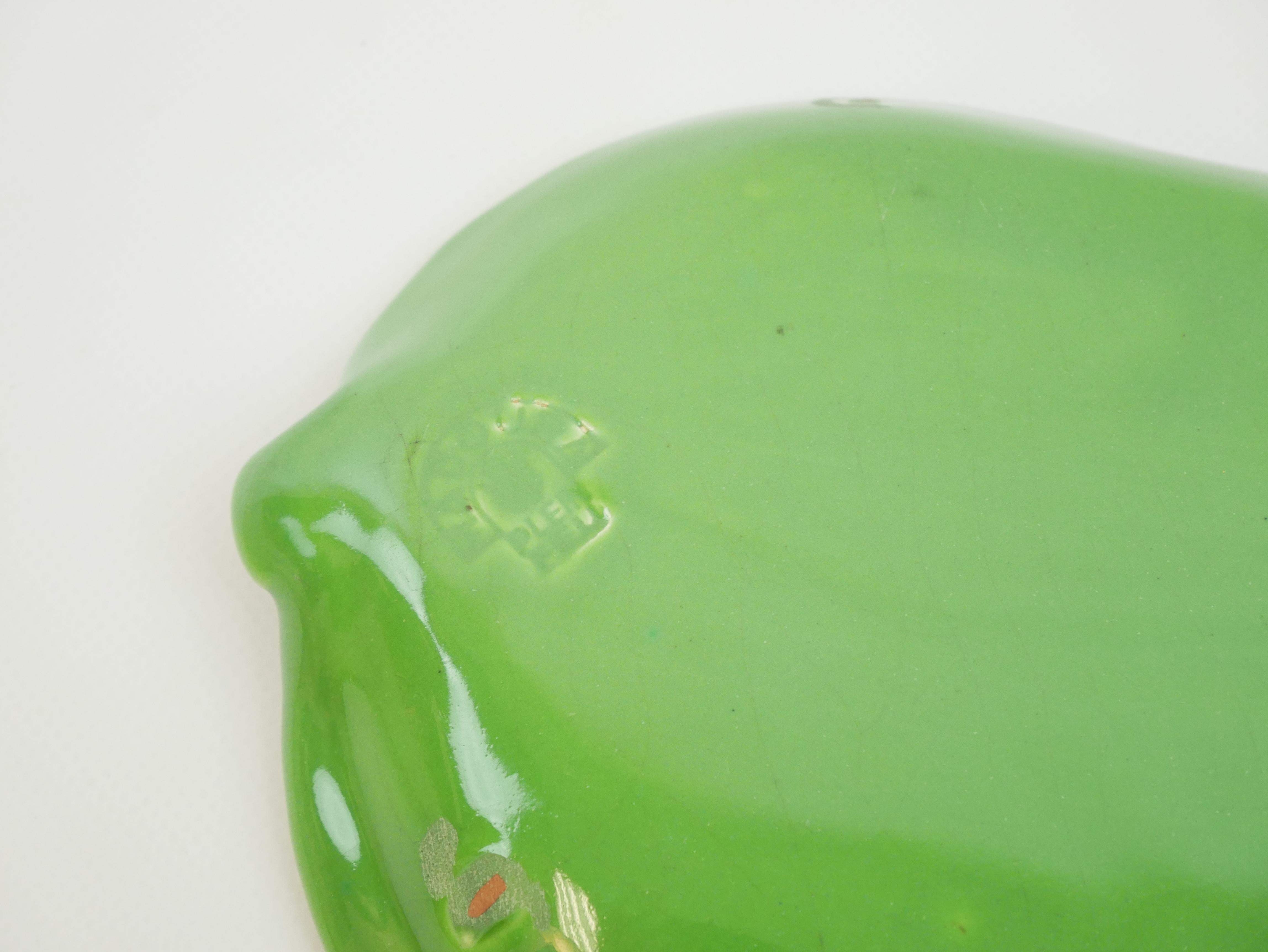 Ordenador de hojas de cerámica verde de Madoura Vallauris circa 1950 en venta 12