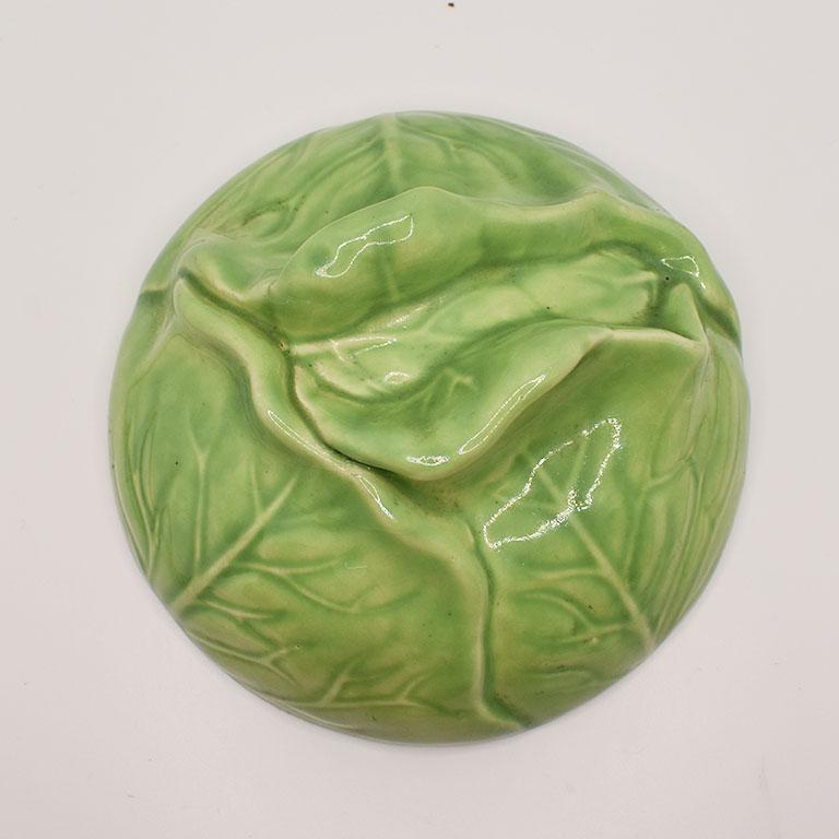 Mid-Century Modern Soupière de service à choux en céramique verte Lettuce d'après Dodie Thayer en vente