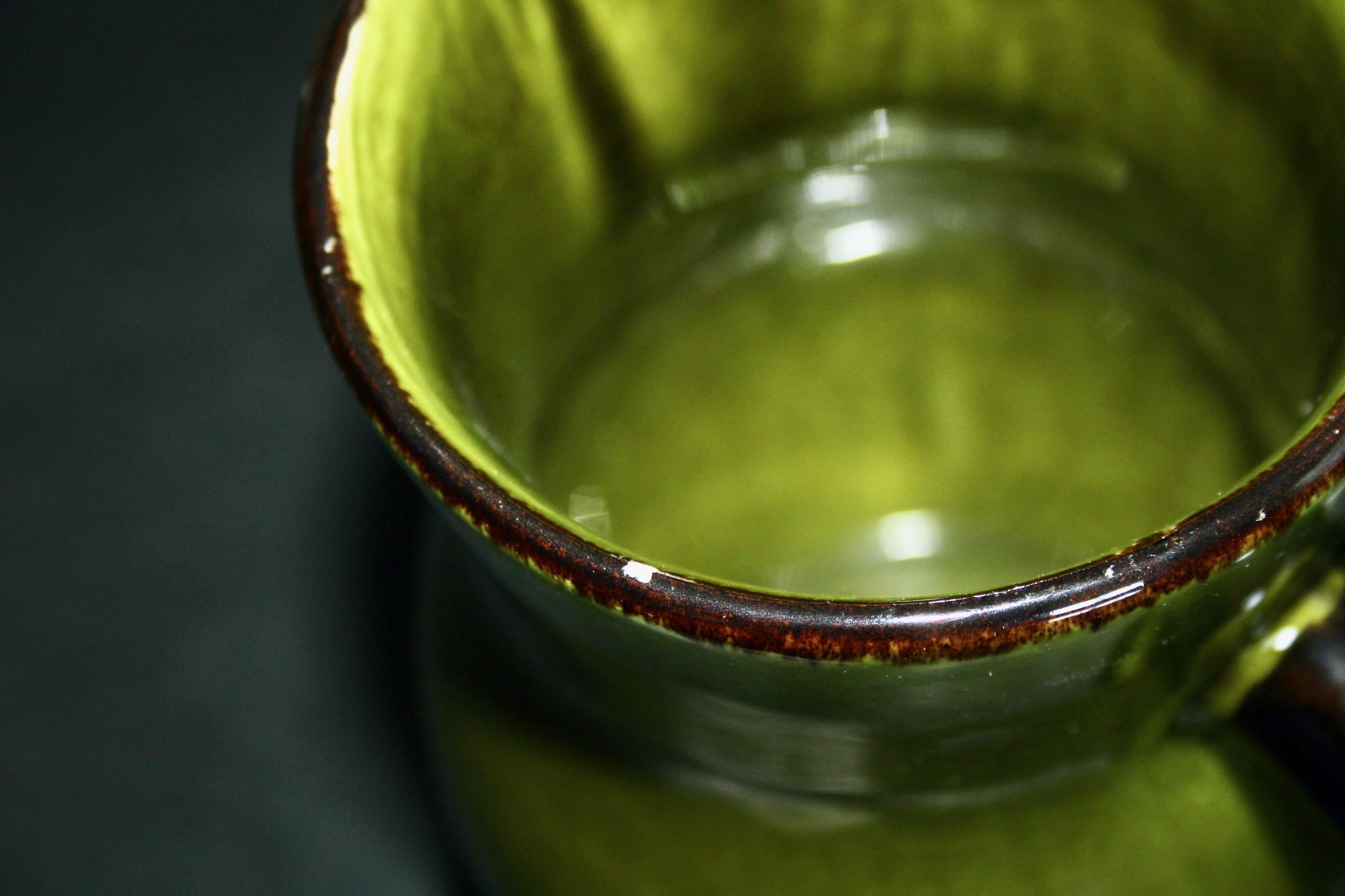 Francese Pichet in ceramica verde di Poet Laval in vendita