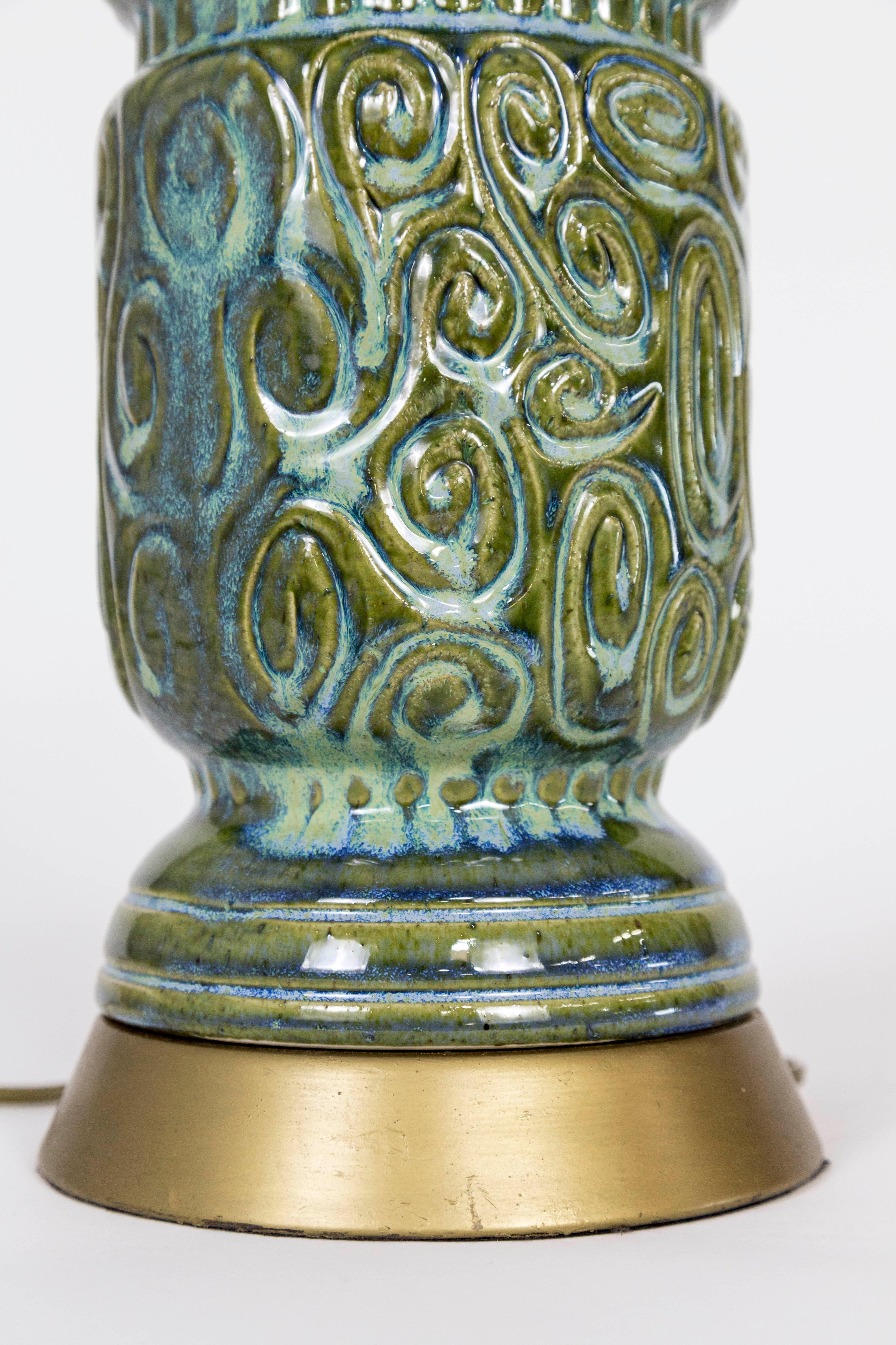 Green Ceramic Swirl Texture Lamp w/ Walnut Neck & Brass Base 3