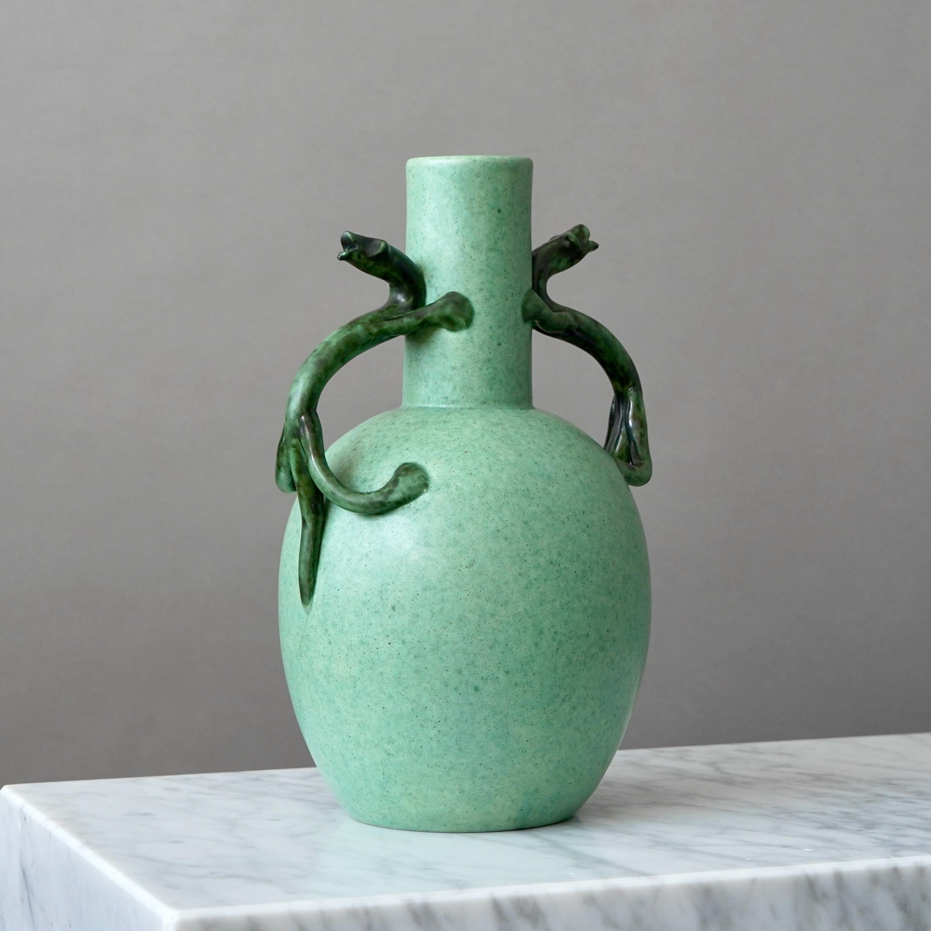 Green Ceramic Vase by Eva Jancke Bjork for Bo Fajans, Sweden, 1940s For Sale 1